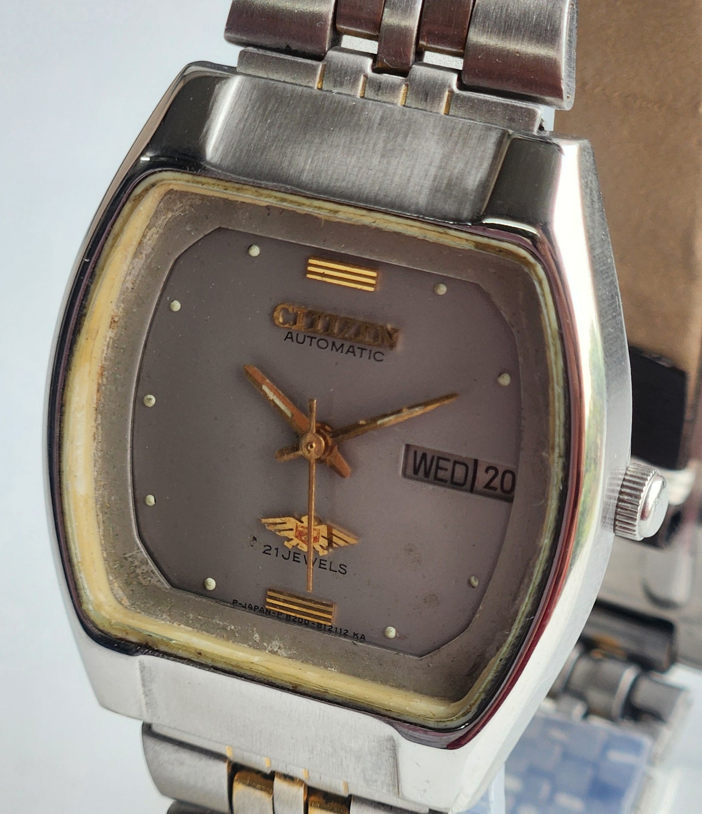 Vintage 1987 Original Citizen Automatic 8200 Grey Face 21 Jewels Day-Date Japanese Men's Wrist Watch EG157