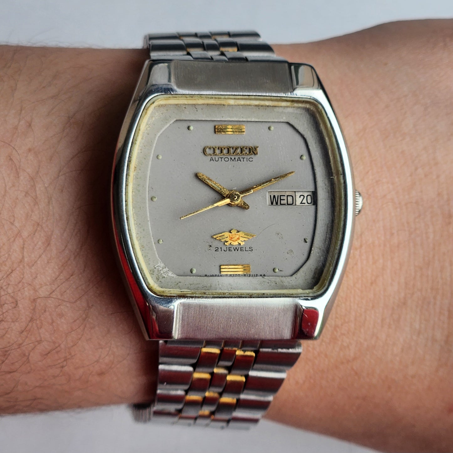 Vintage 1987 Original Citizen Automatic 8200 Grey Face 21 Jewels Day-Date Japanese Men's Wrist Watch EG157