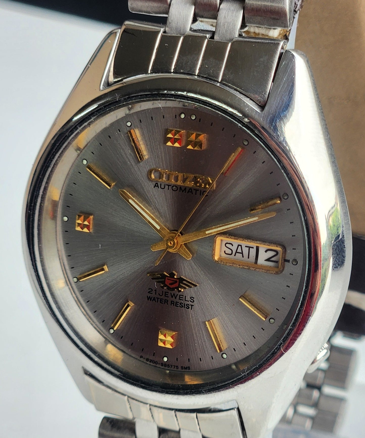 Vintage 1982 Original Citizen Automatic 8200 Gray Face 21 Jewels Day-Date Japanese Men's Wrist Watch EG159