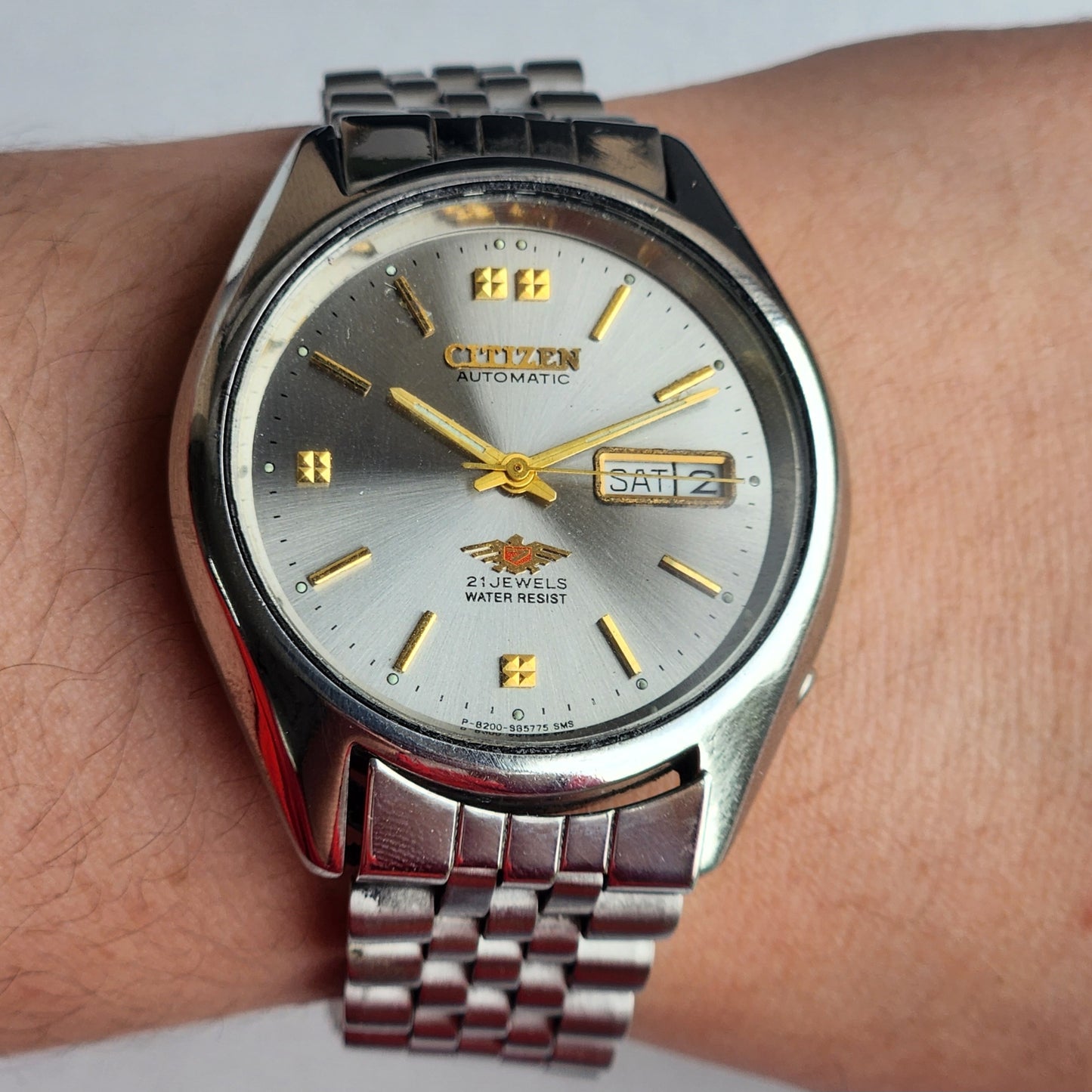 Vintage 1982 Original Citizen Automatic 8200 Gray Face 21 Jewels Day-Date Japanese Men's Wrist Watch EG159