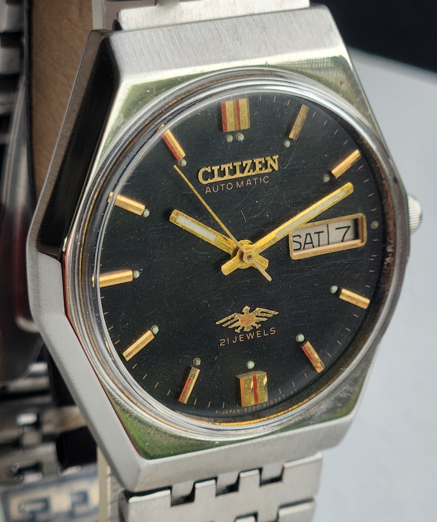Vintage 1981 Original Citizen Automatic 8200 Black Face 21 Jewels Day-Date Japanese Men's Wrist Watch EG160