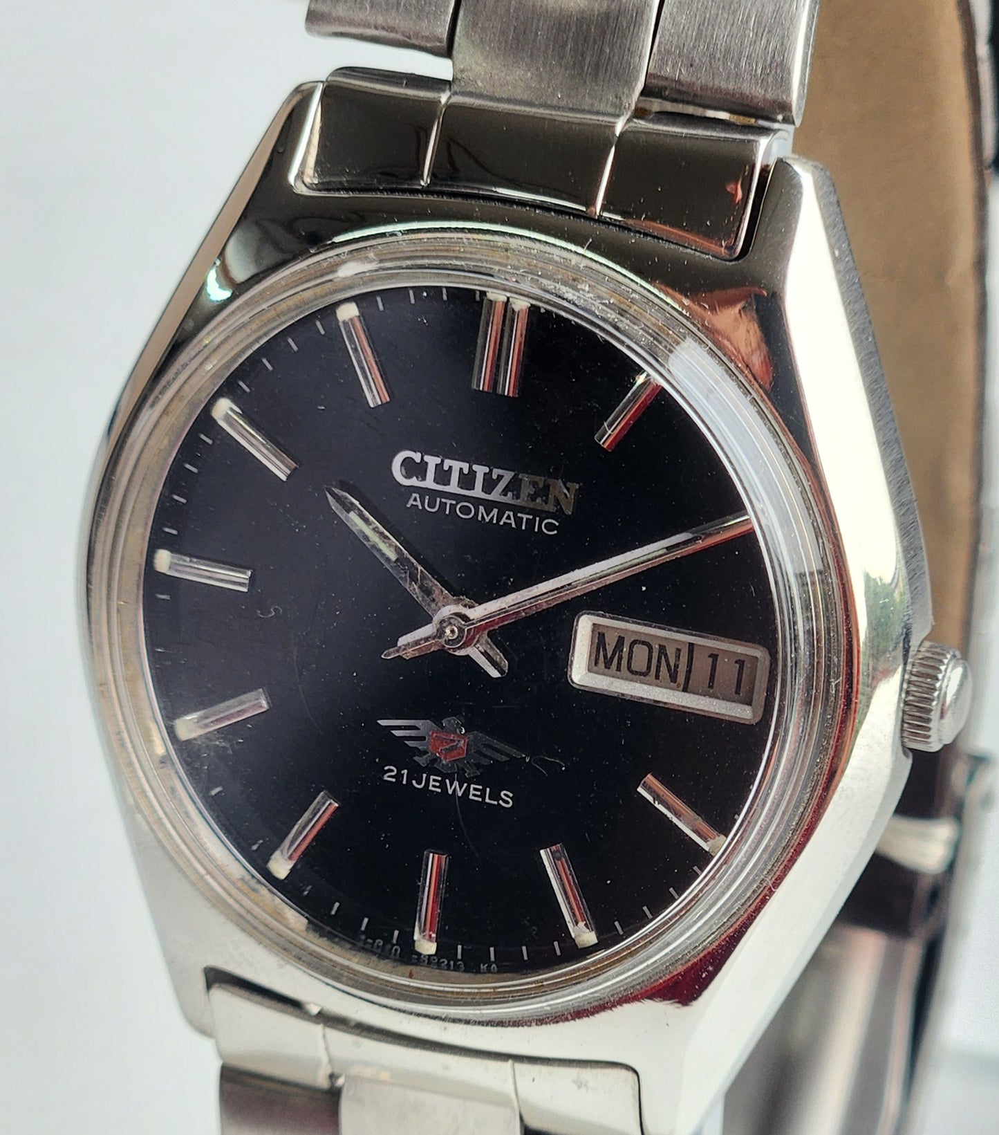 Vintage 1975 Original Citizen Automatic 8200 Black Face 21 Jewels Day-Date Japanese Men's Wrist Watch EG162