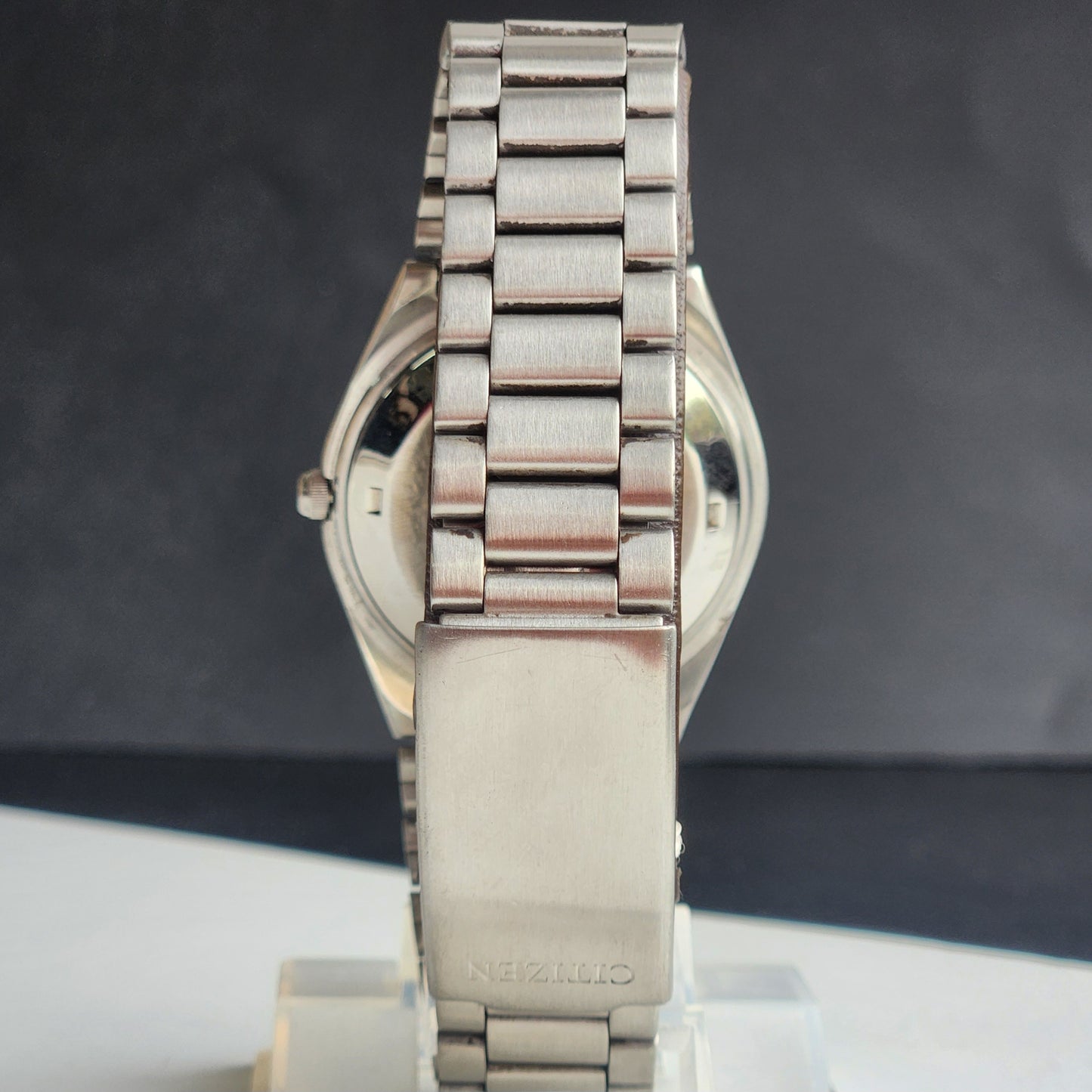 Vintage 1982 Original Citizen Automatic 8200 Golden Face 21 Jewels Day-Date Japanese Men's Wrist Watch EG163
