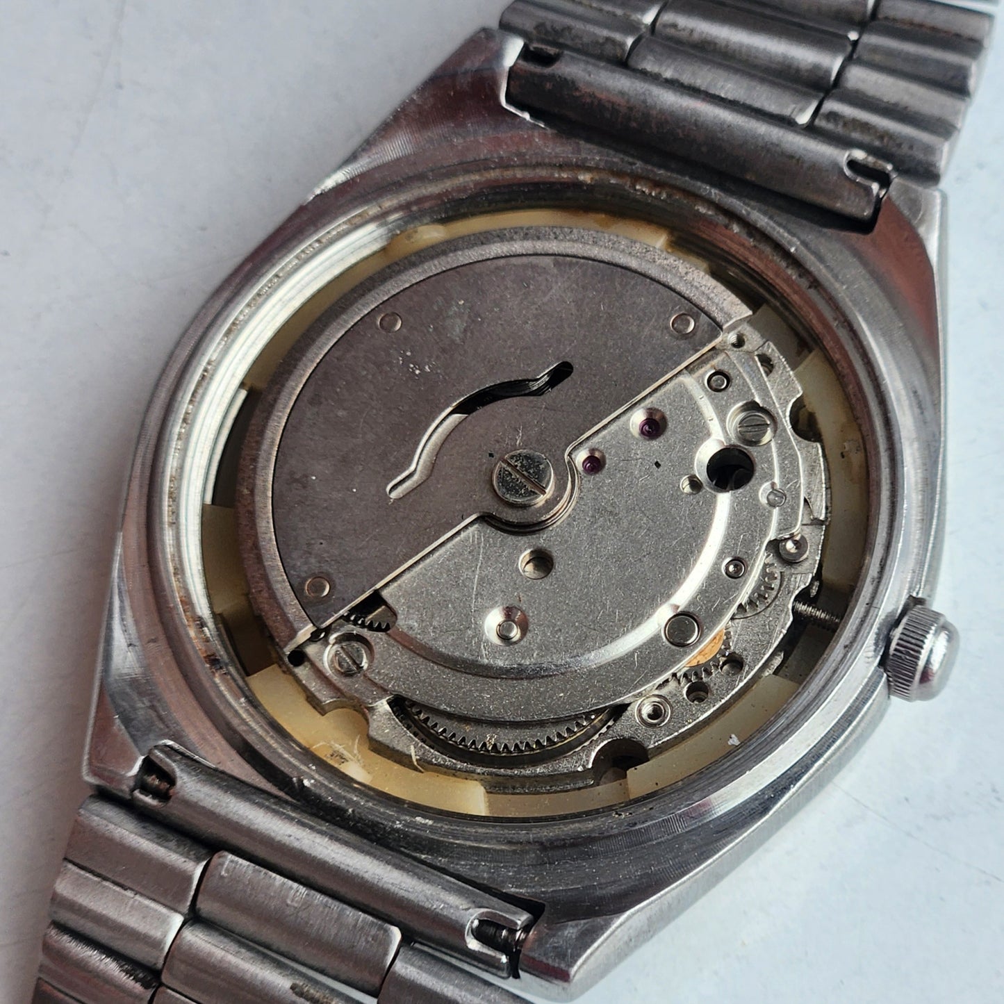 Vintage 1982 Original Citizen Automatic 8200 Golden Face 21 Jewels Day-Date Japanese Men's Wrist Watch EG163
