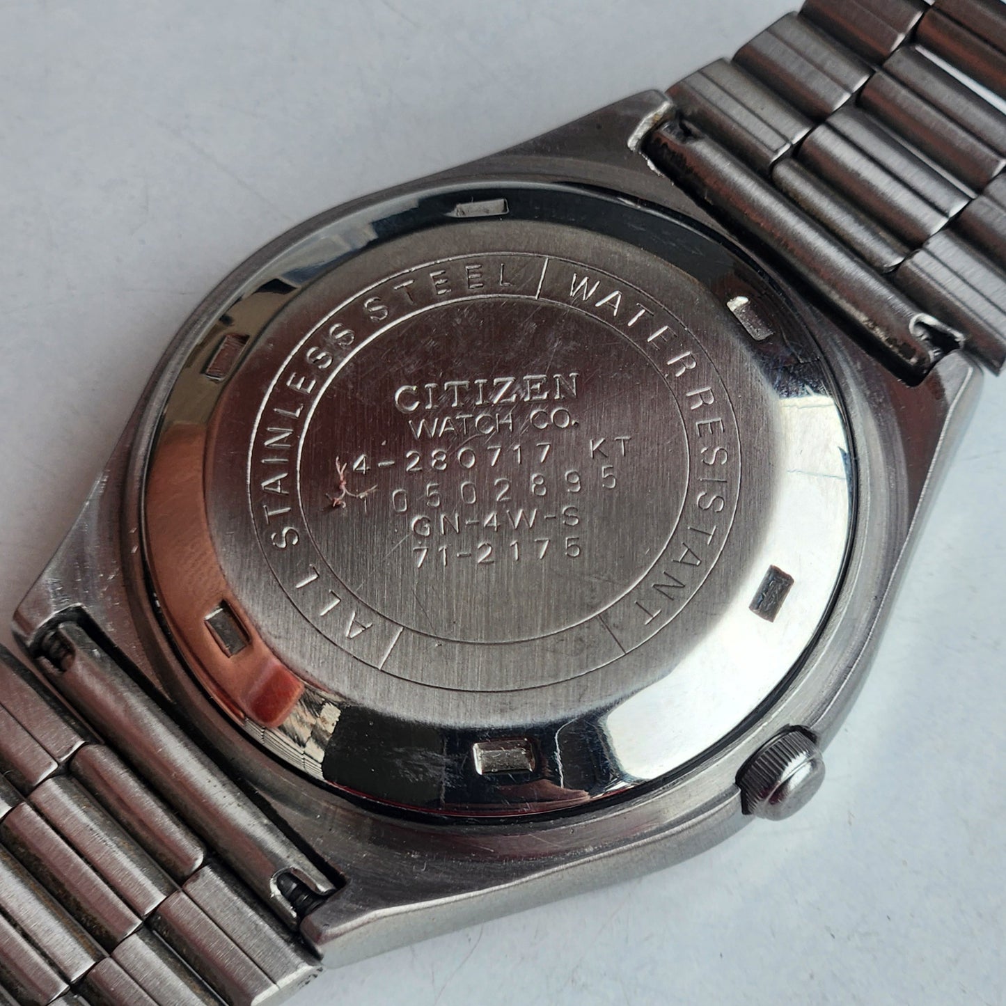 Vintage 1981 Original Citizen Automatic 8200 White Face 21 Jewels Day-Date Japanese Men's Wrist Watch EG167