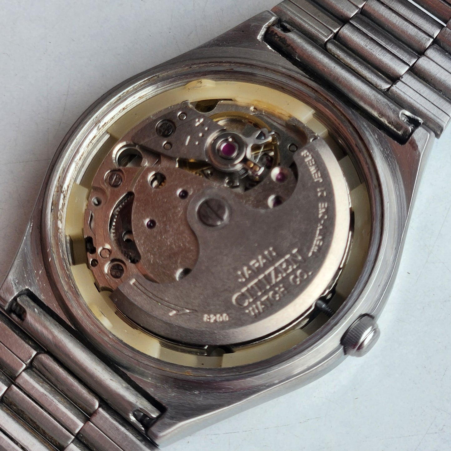 Vintage 1981 Original Citizen Automatic 8200 White Face 21 Jewels Day-Date Japanese Men's Wrist Watch EG167