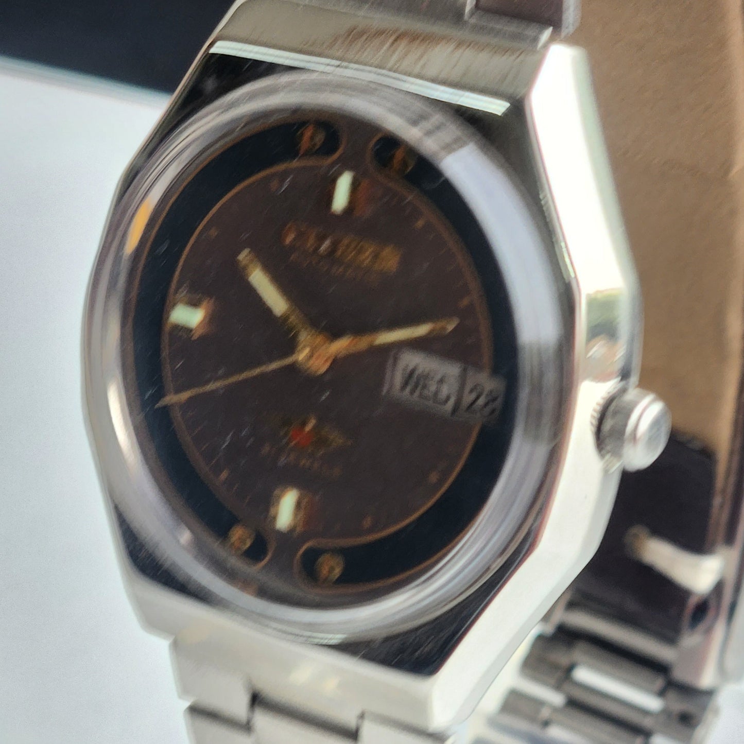 Vintage 1982 Original Citizen Automatic 8200 Grey Face 21 Jewels Day-Date Japanese Men's Wrist Watch EG170
