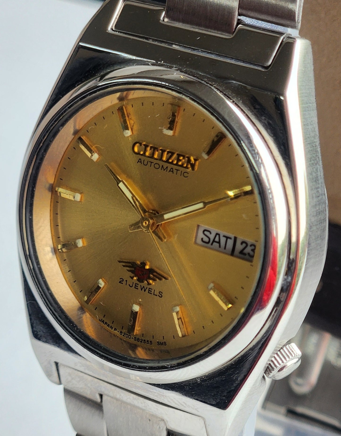 Vintage 1976 Original Citizen Automatic 8200 Golden Face 21 Jewels Day-Date Japanese Men's Wrist Watch EG171