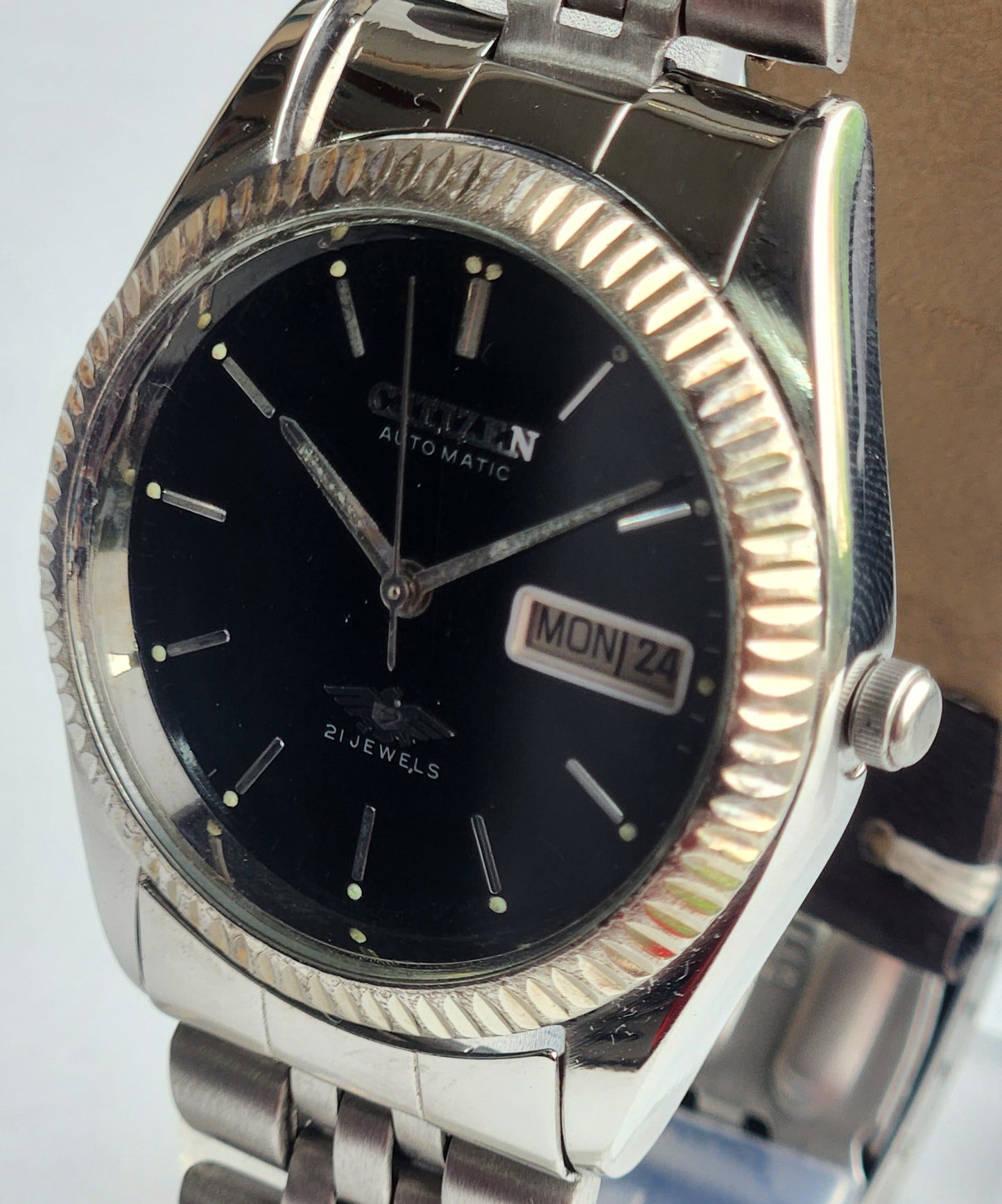 Vintage 1974 Original Citizen Automatic 8200 Black Face 21 Jewels Day-Date Japanese Men's Wrist Watch EG172