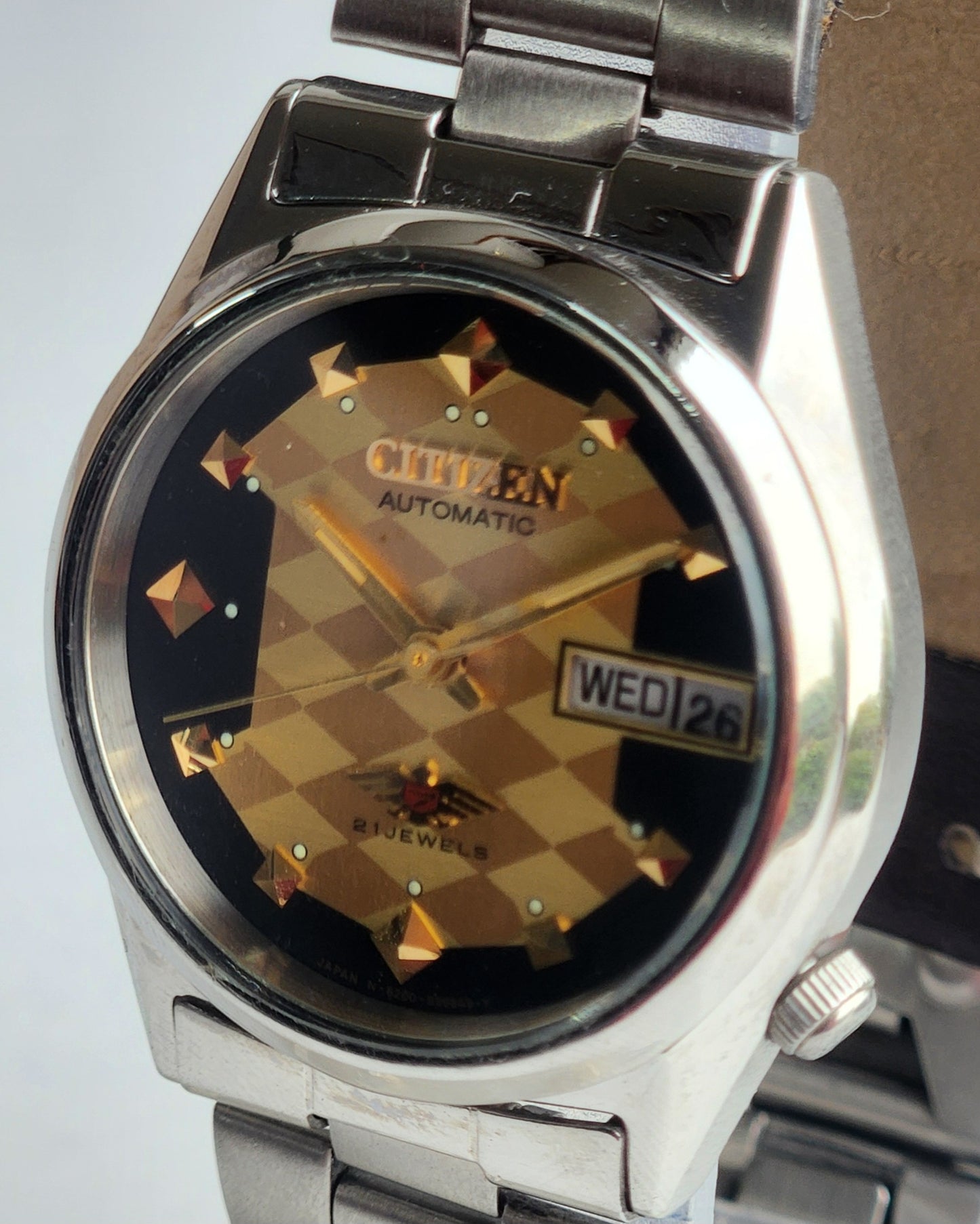 Vintage 1979 Original Citizen Automatic 8200 Golden Face 21 Jewels Day-Date Japanese Men's Wrist Watch EG173