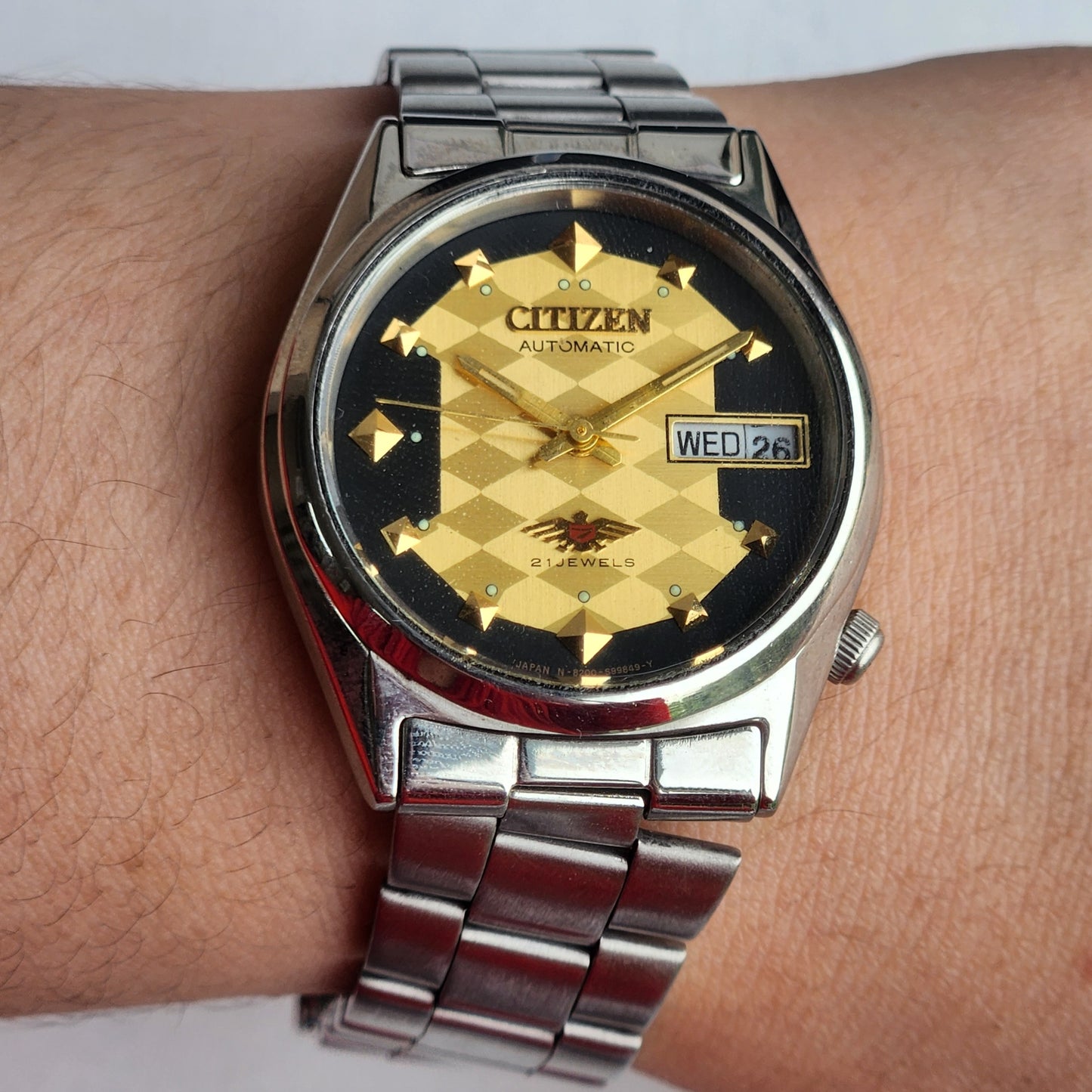 Vintage 1979 Original Citizen Automatic 8200 Golden Face 21 Jewels Day-Date Japanese Men's Wrist Watch EG173