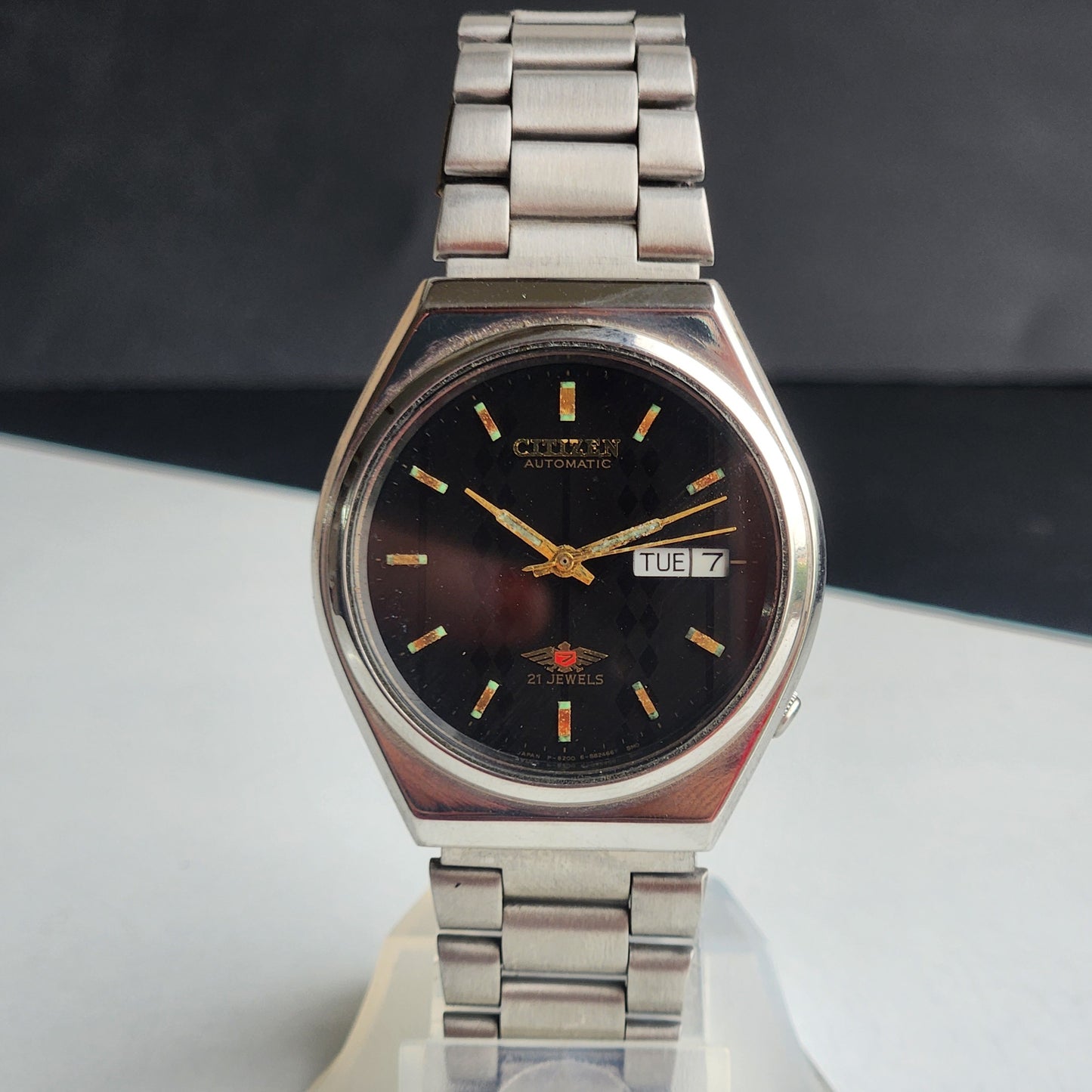 Vintage 1974 Original Citizen Automatic 8200 Black Face 21 Jewels Day-Date Japanese Men's Wrist Watch EG174