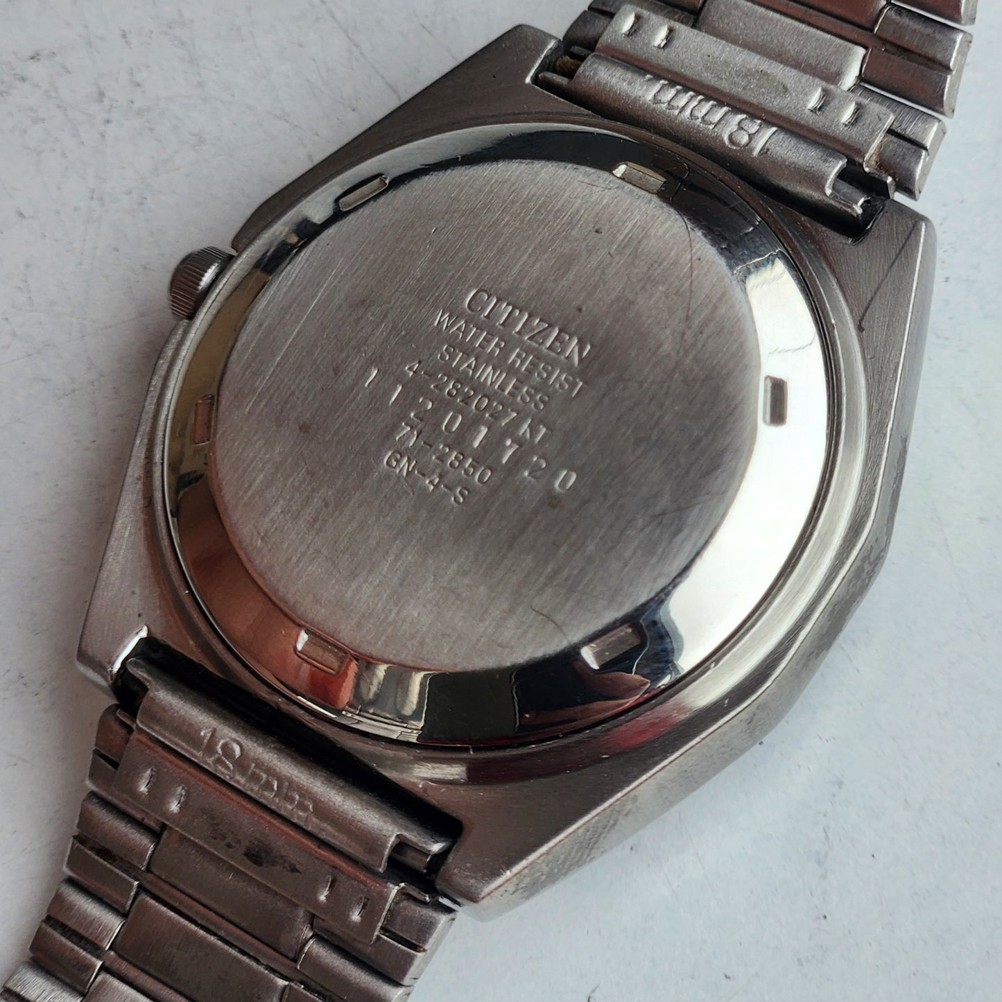 Vintage 1981 Original Citizen Automatic 8200 Black Face 21 Jewels Day-Date Japanese Men's Wrist Watch EG176