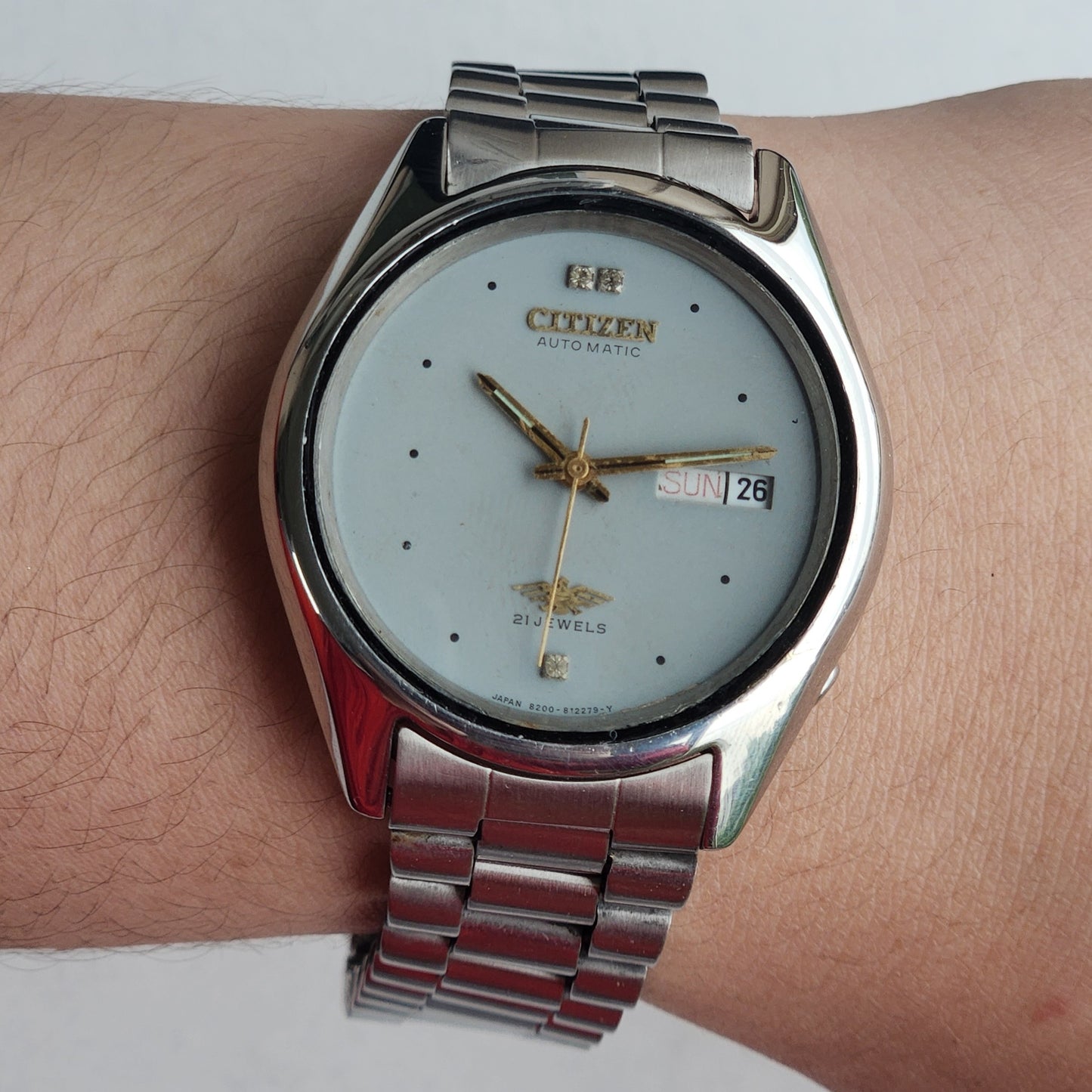 Vintage 1975 Original Citizen Automatic 8200 Grey Face 21 Jewels Day-Date Japanese Men's Wrist Watch EG181