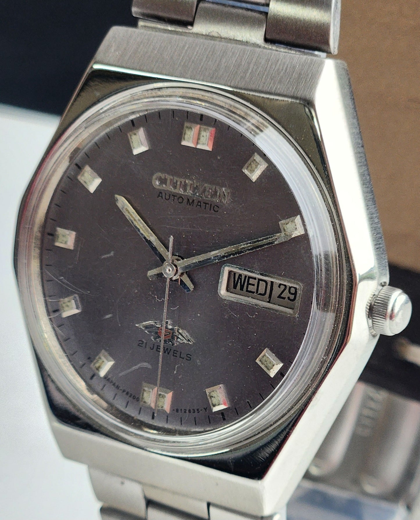 Vintage 1981 Original Citizen Automatic 8200 Silver Face 21 Jewels Day-Date Japanese Men's Wrist Watch EG184