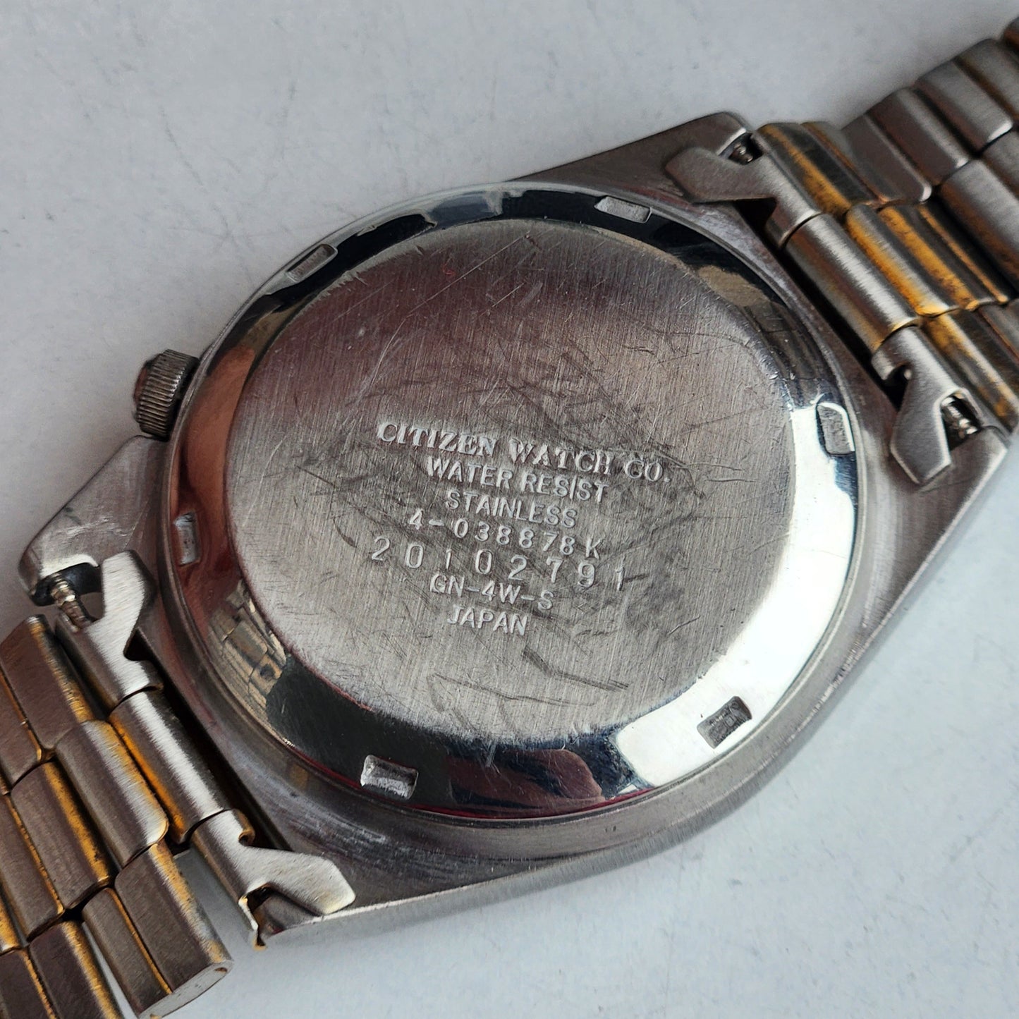 Vintage 1982 Original Citizen Automatic 8200 Golden Face 21 Jewels Day-Date Japanese Men's Wrist Watch EG186