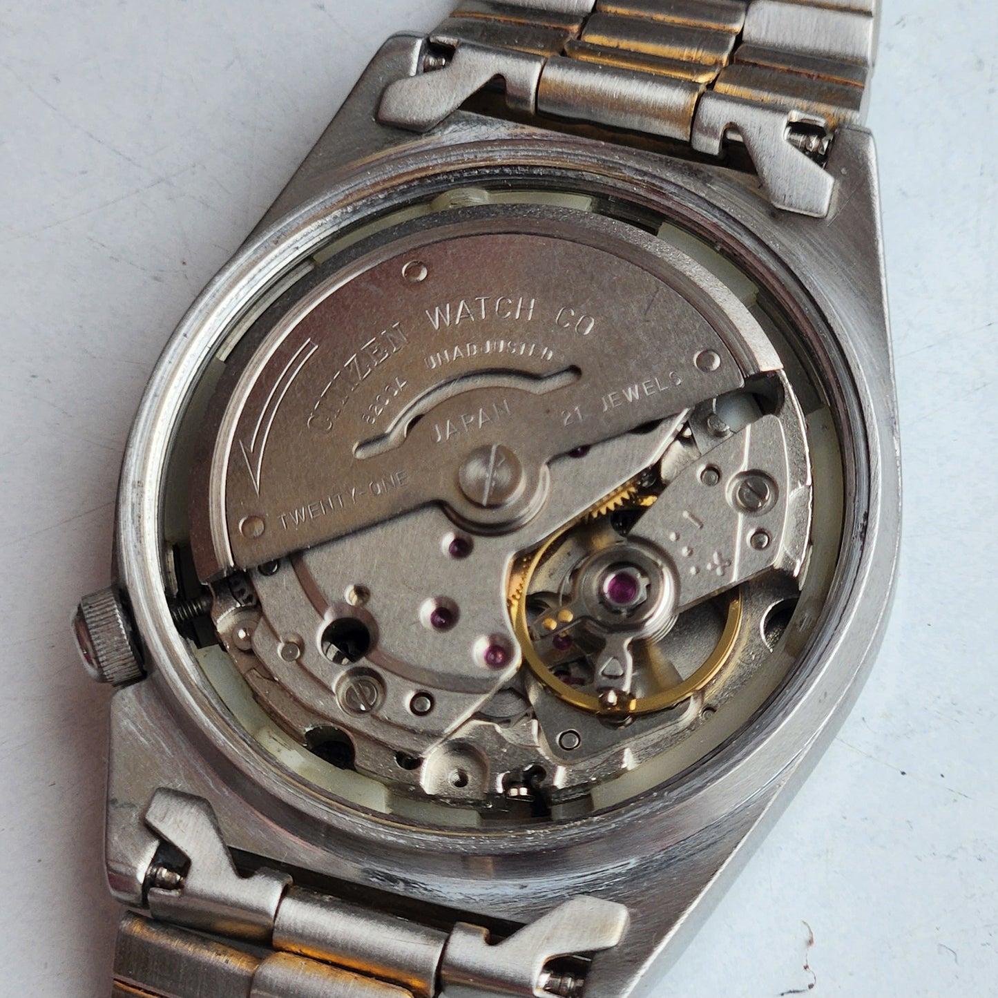 Vintage 1982 Original Citizen Automatic 8200 Golden Face 21 Jewels Day-Date Japanese Men's Wrist Watch EG186