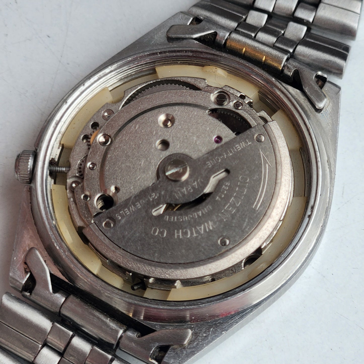 Vintage 1982 Original Citizen Automatic 8200 Black Face 21 Jewels Day-Date Japanese Men's Wrist Watch EG188