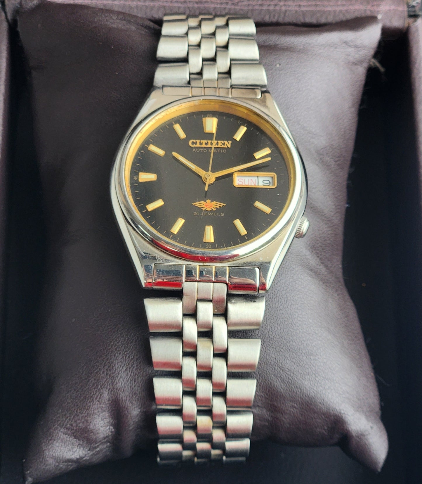 Vintage 1982 Original Citizen Automatic 8200 Black Face 21 Jewels Day-Date Japanese Men's Wrist Watch EG188