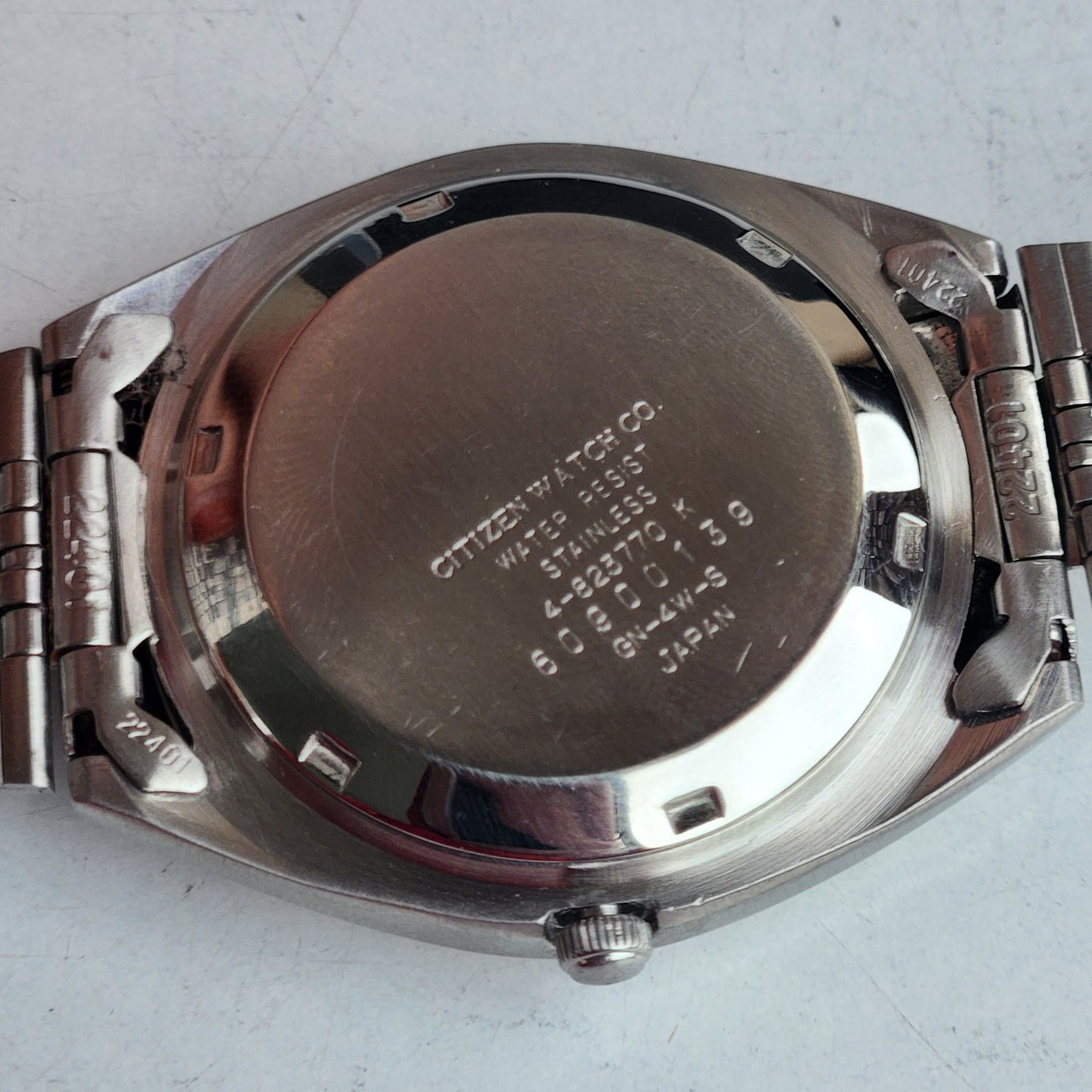 Vintage 1976 Original Citizen Automatic 8200 Black Face 21 Jewels Day-Date Japanese Men's Wrist Watch EG197
