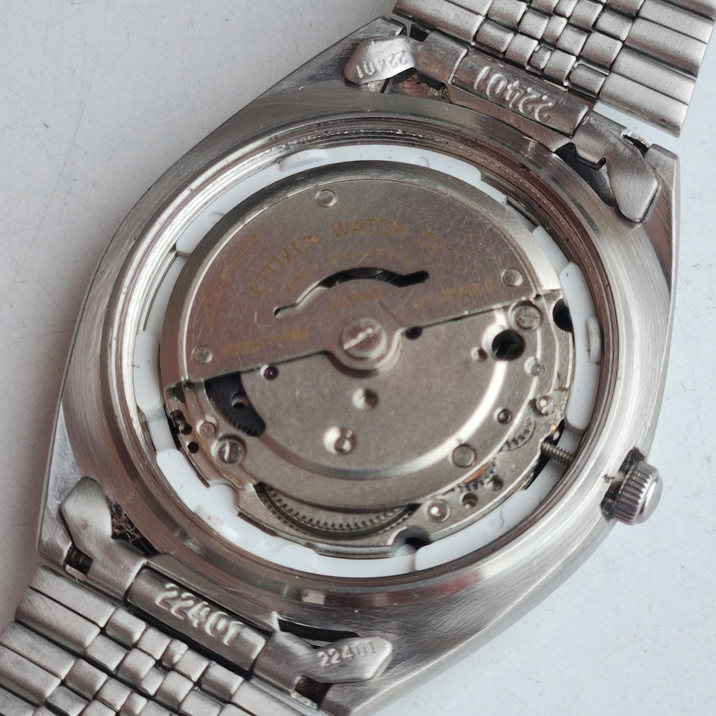 Vintage 1976 Original Citizen Automatic 8200 Black Face 21 Jewels Day-Date Japanese Men's Wrist Watch EG197