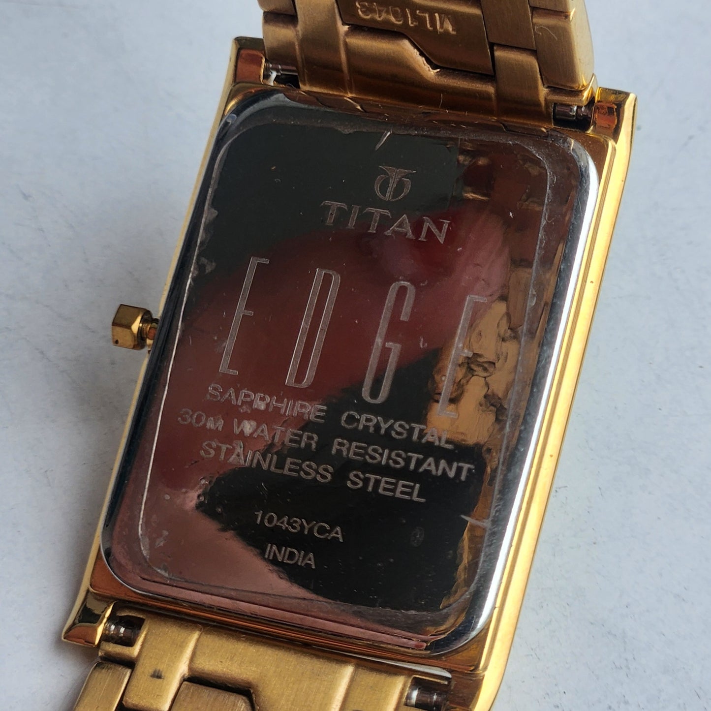 Original TITAN EDGE 1043YCE Rectangular White Face 25MM Case Men's Watch H64