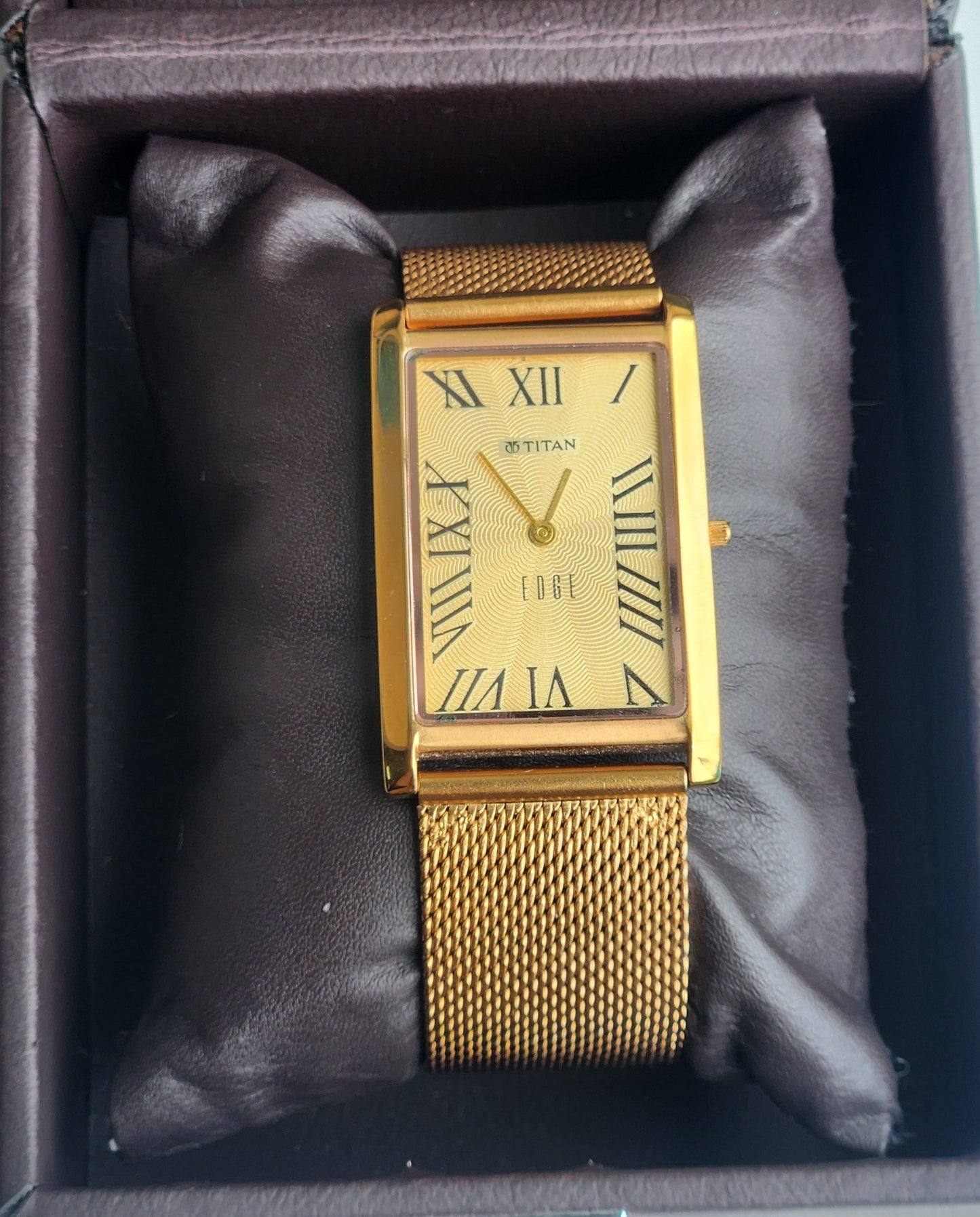 Original TITAN EDGE 1514YAA Rectangular Golden Face 28MM Case Men's Watch H67