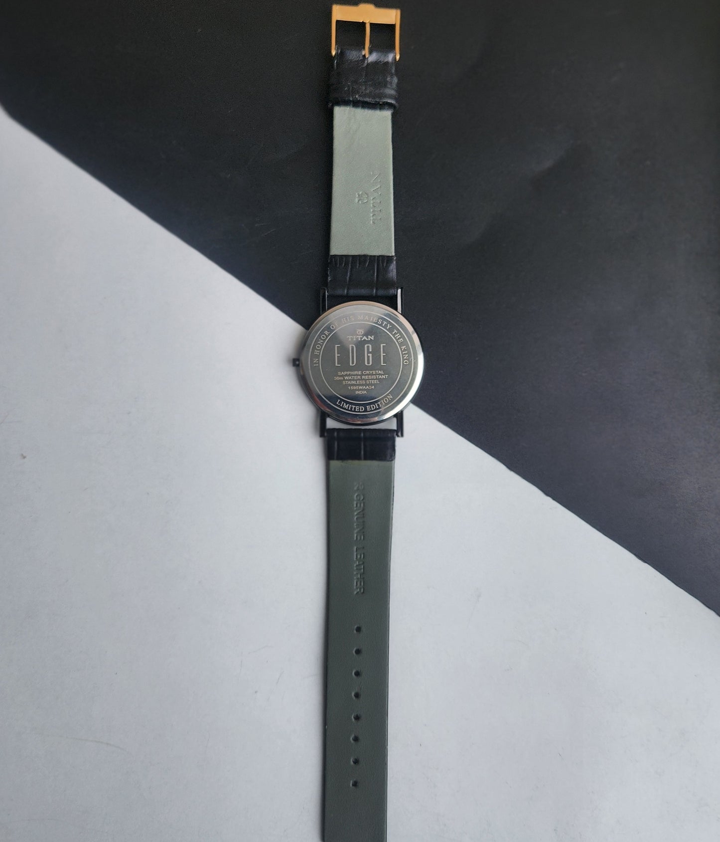 Original TITAN EDGE 1595WAA34 Round White Face 38MM Case Men's Watch H78