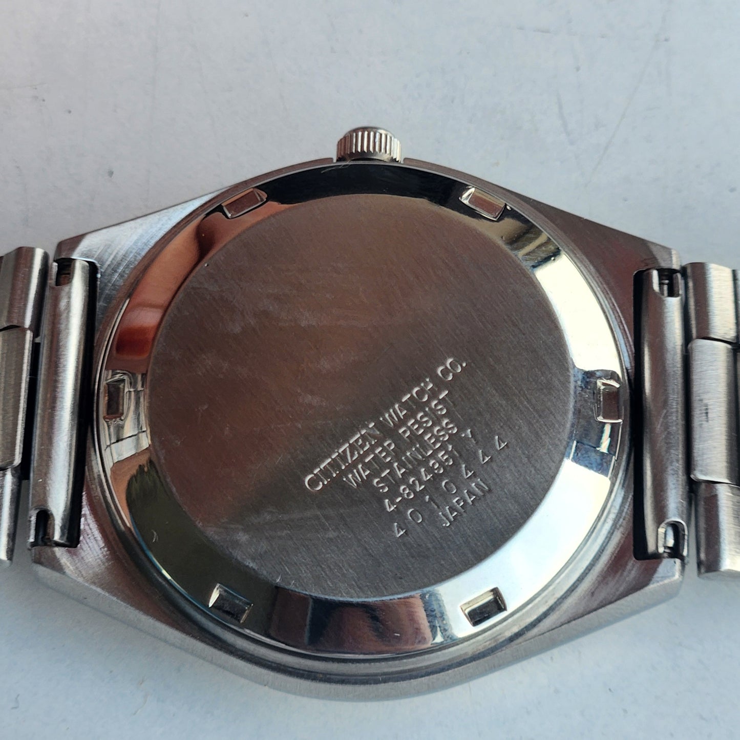 Vintage 1974 Original Citizen Automatic 8200 White Face 21 Jewels Day-Date Japanese Men's Wrist Watch EA06