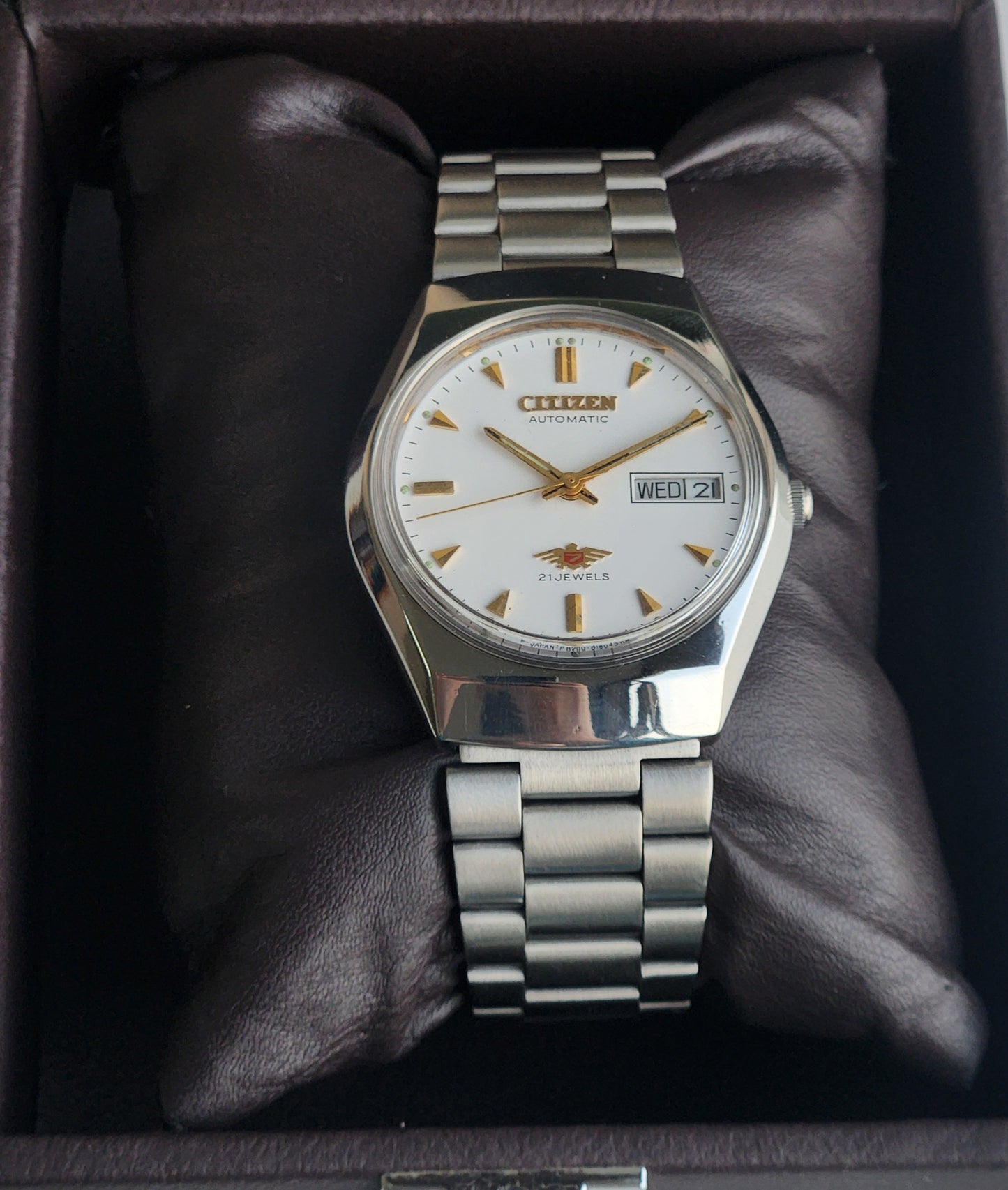 Vintage 1974 Original Citizen Automatic 8200 White Face 21 Jewels Day-Date Japanese Men's Wrist Watch EA06