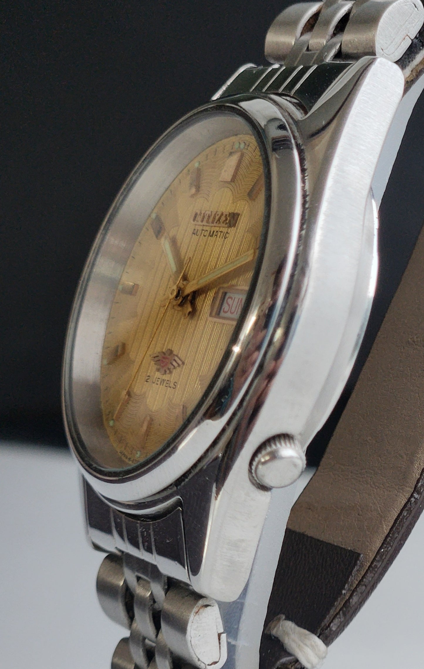 Vintage 1978 Original Citizen Automatic 8200 Golden Face 21 Jewels Day-Date Japanese Men's Wrist Watch EA12