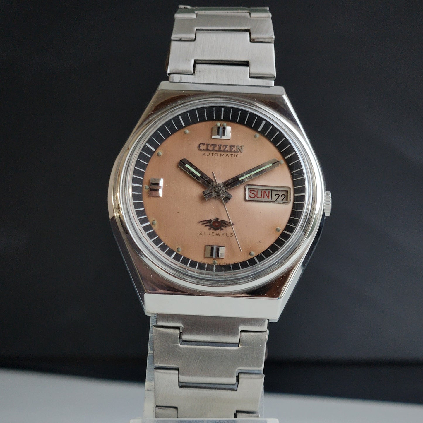 Vintage 1981 Original Citizen Automatic 8200 Brown Face 21 Jewels Day-Date Japanese Men's Wrist Watch EA13