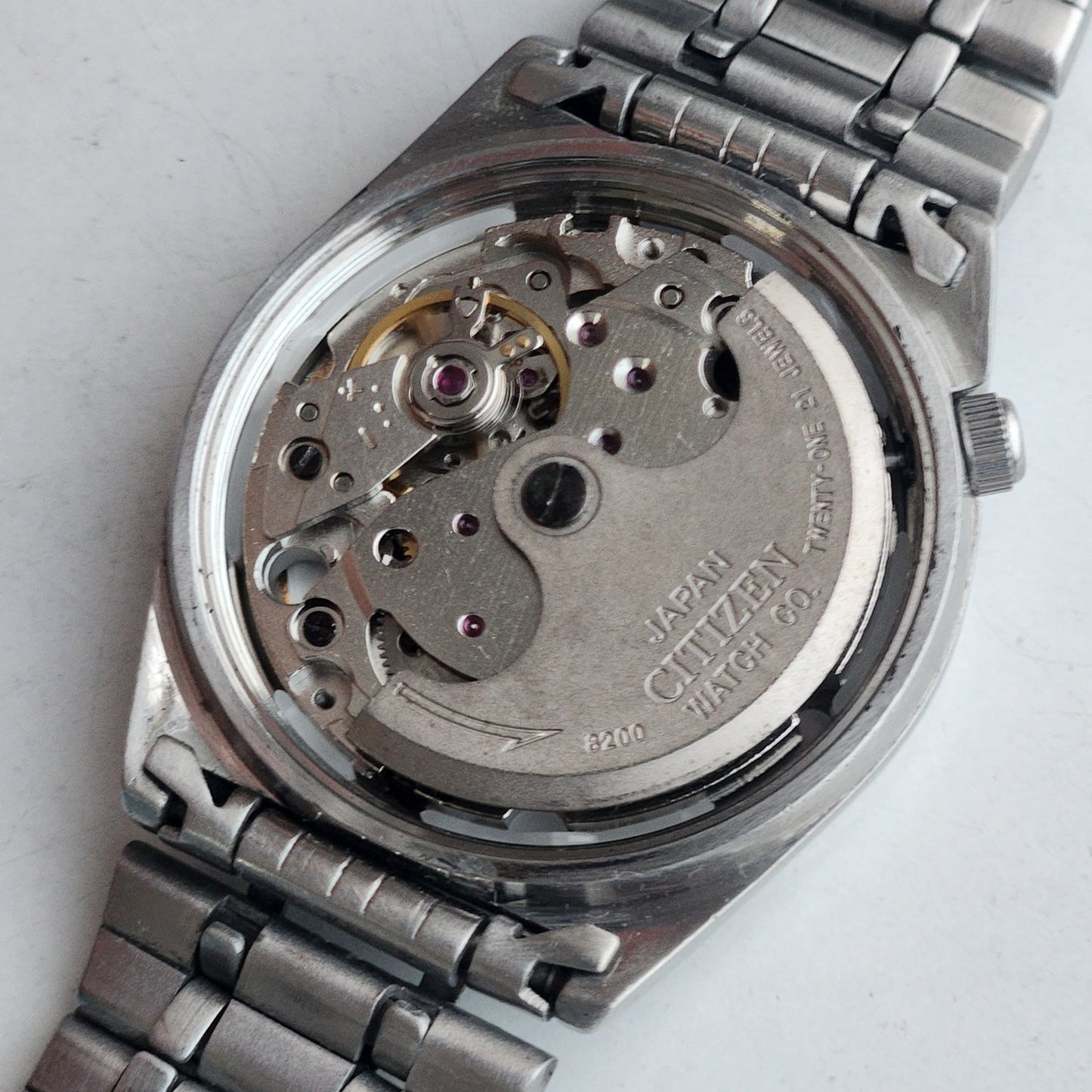 Vintage 1976 Original Citizen Automatic 8200 White Face 21 Jewels Day-Date Japanese Men's Wrist Watch EA14