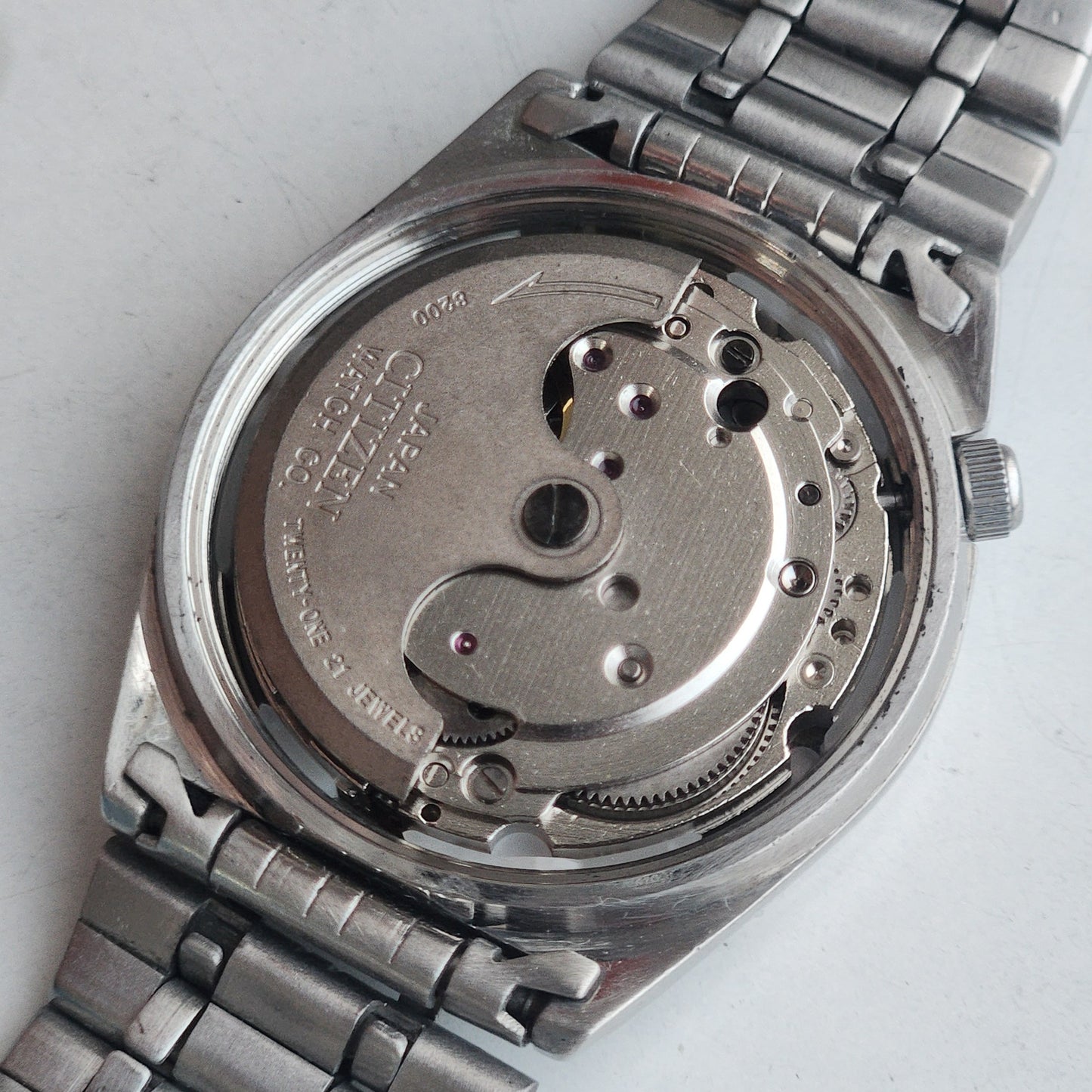 Vintage 1976 Original Citizen Automatic 8200 White Face 21 Jewels Day-Date Japanese Men's Wrist Watch EA14