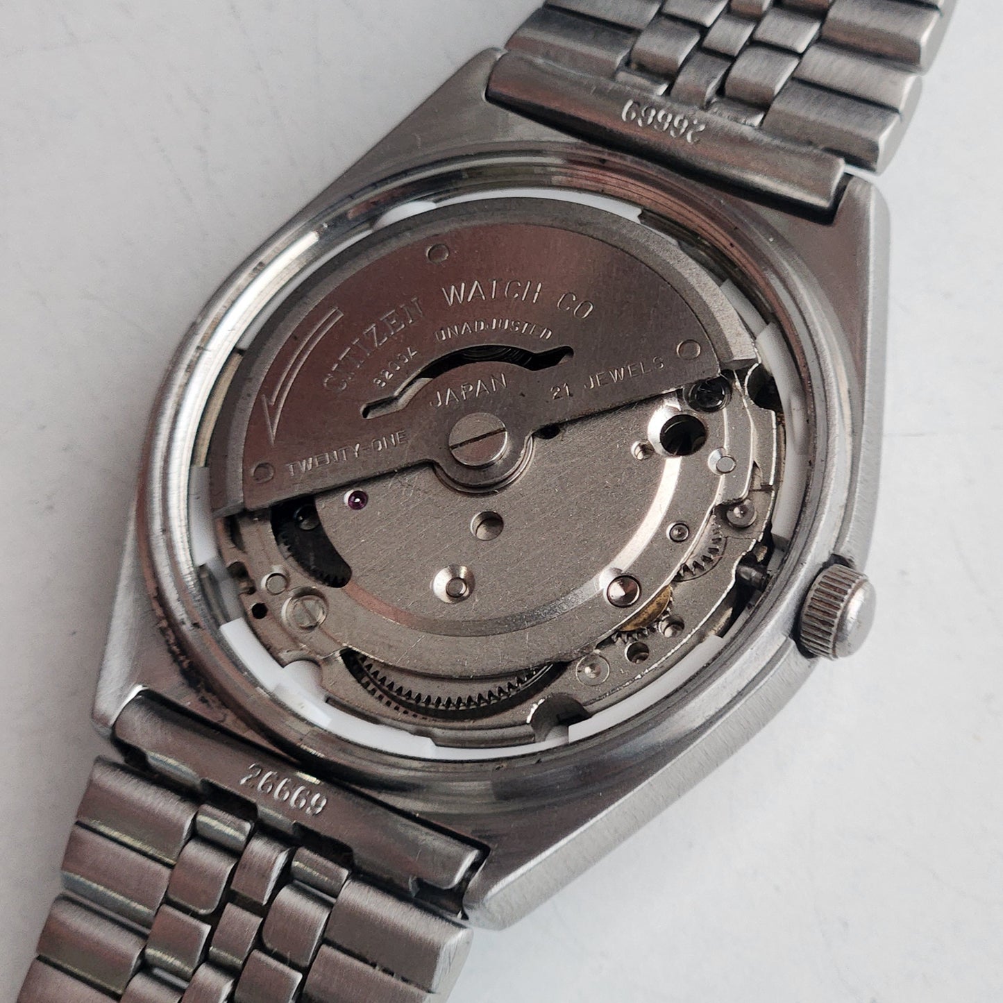 Vintage 1974 Original Citizen Automatic 8200 Golden Face 21 Jewels Day-Date Japanese Men's Wrist Watch EA15