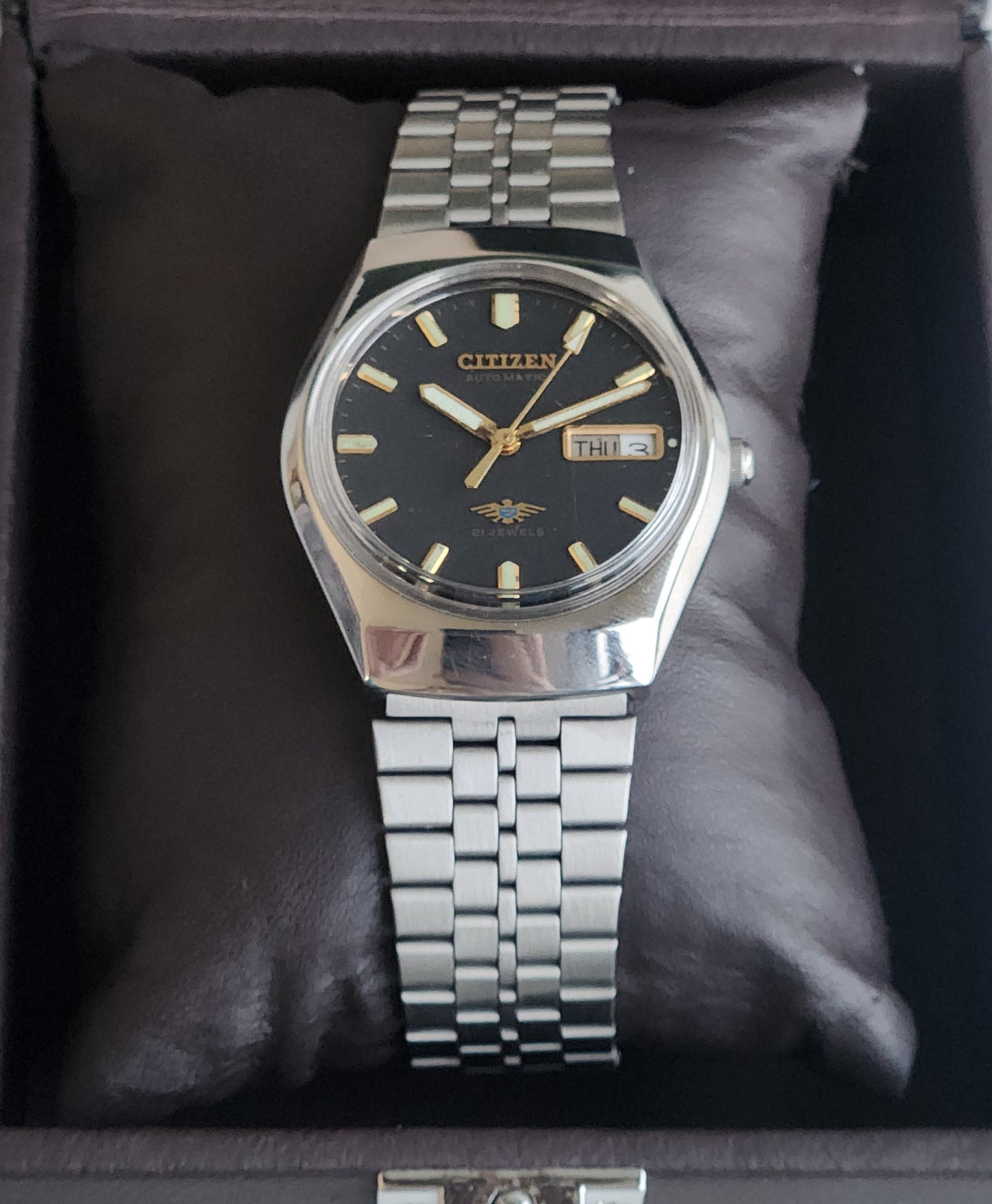 Vintage 1983 Original Citizen Automatic 8200 Black Face 21 Jewels Day-Date Japanese Men's Wrist Watch EA17
