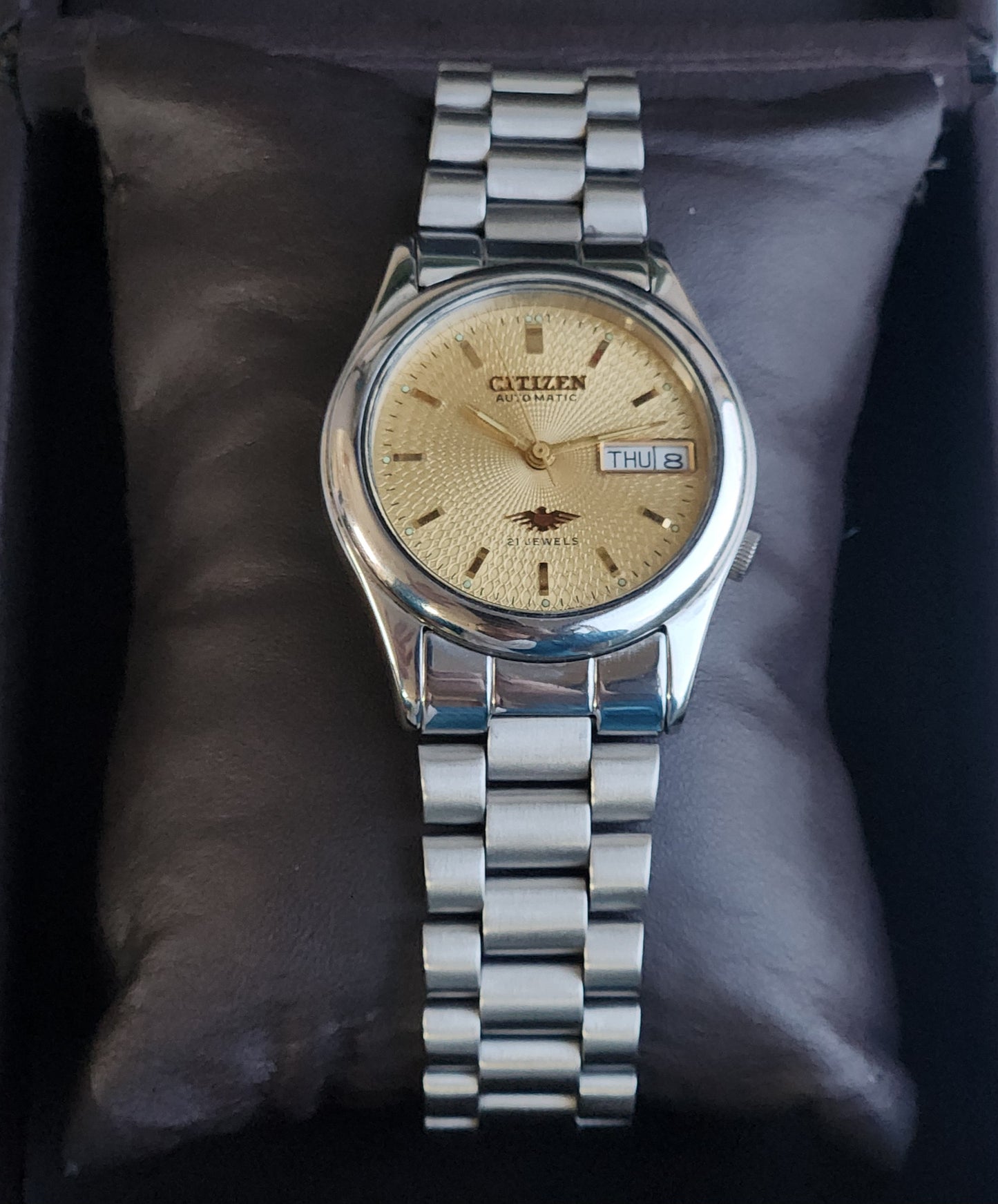 Vintage 1978 Original Citizen Automatic 8200 Golden Face 21 Jewels Day-Date Japanese Men's Wrist Watch EA19