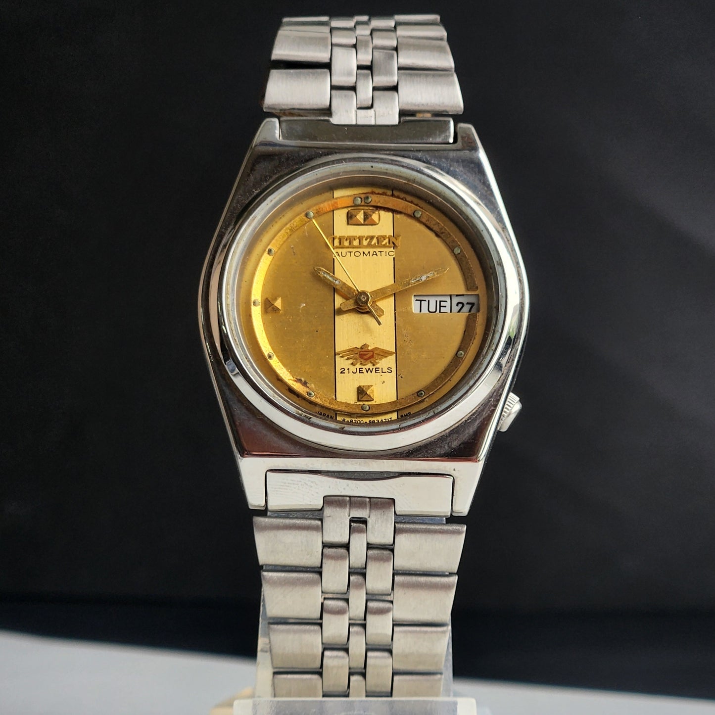 Vintage 1981 Original Citizen Automatic 8200 Golden Face 21 Jewels Day-Date Japanese Men's Wrist Watch EA21
