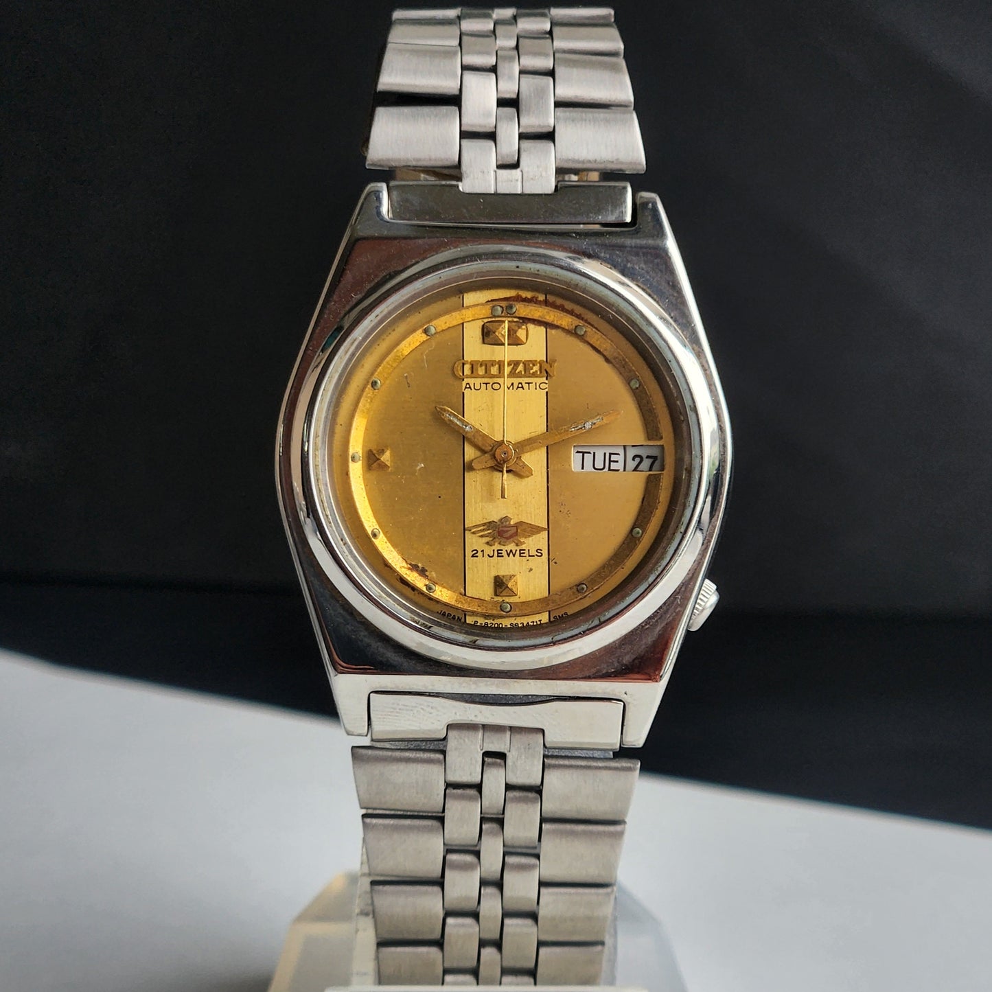 Vintage 1981 Original Citizen Automatic 8200 Golden Face 21 Jewels Day-Date Japanese Men's Wrist Watch EA21