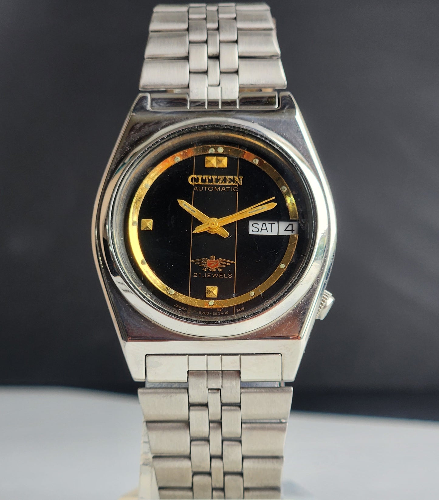 Vintage 1977 Original Citizen Automatic 8200 Black Face 21 Jewels Day-Date Japanese Men's Wrist Watch EA24