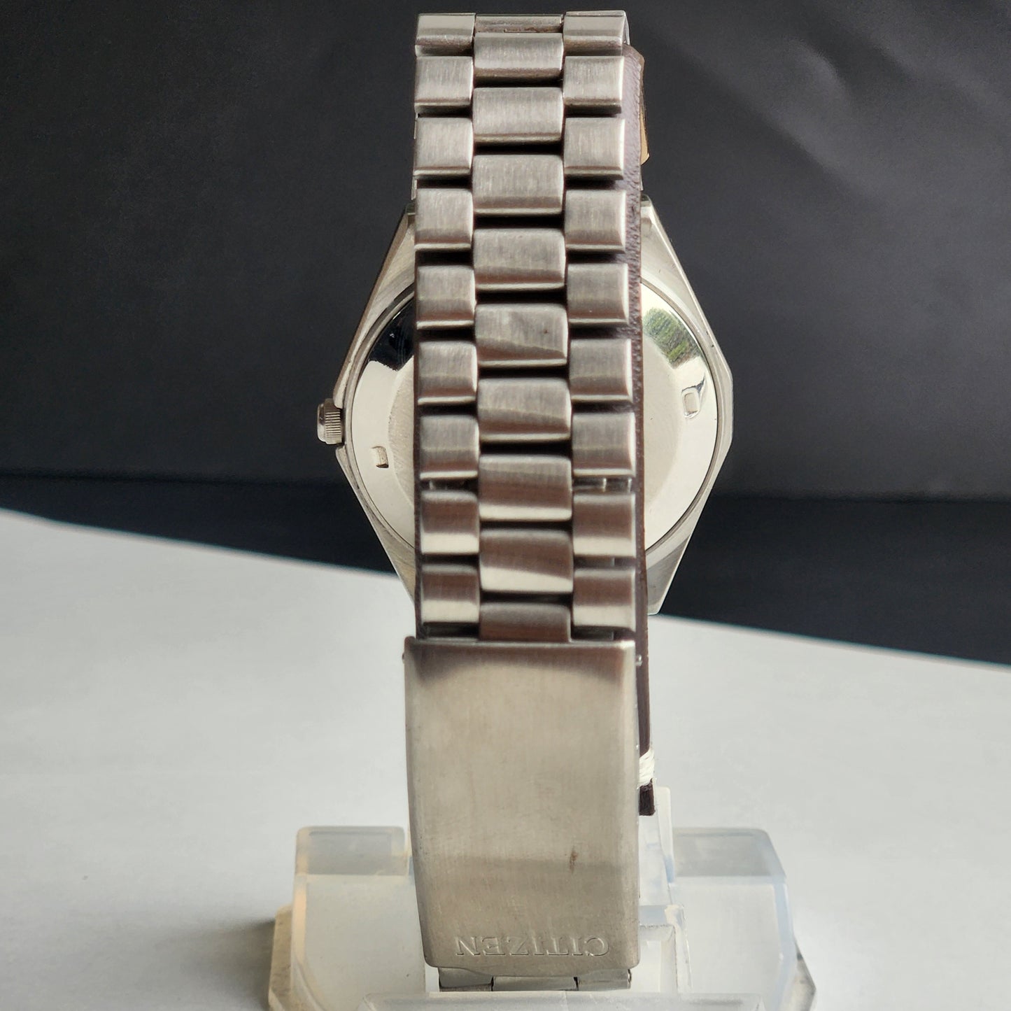 Vintage 1977 Original Citizen Automatic 8200 Golden Face 21 Jewels Day-Date Japanese Men's Wrist Watch EA25