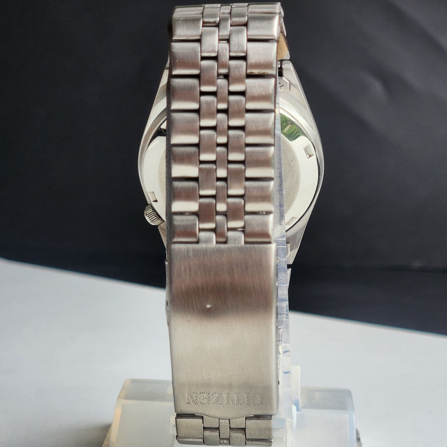 Vintage 1978 Original Citizen Automatic 8200 Golden Face 21 Jewels Day-Date Japanese Men's Wrist Watch EA26