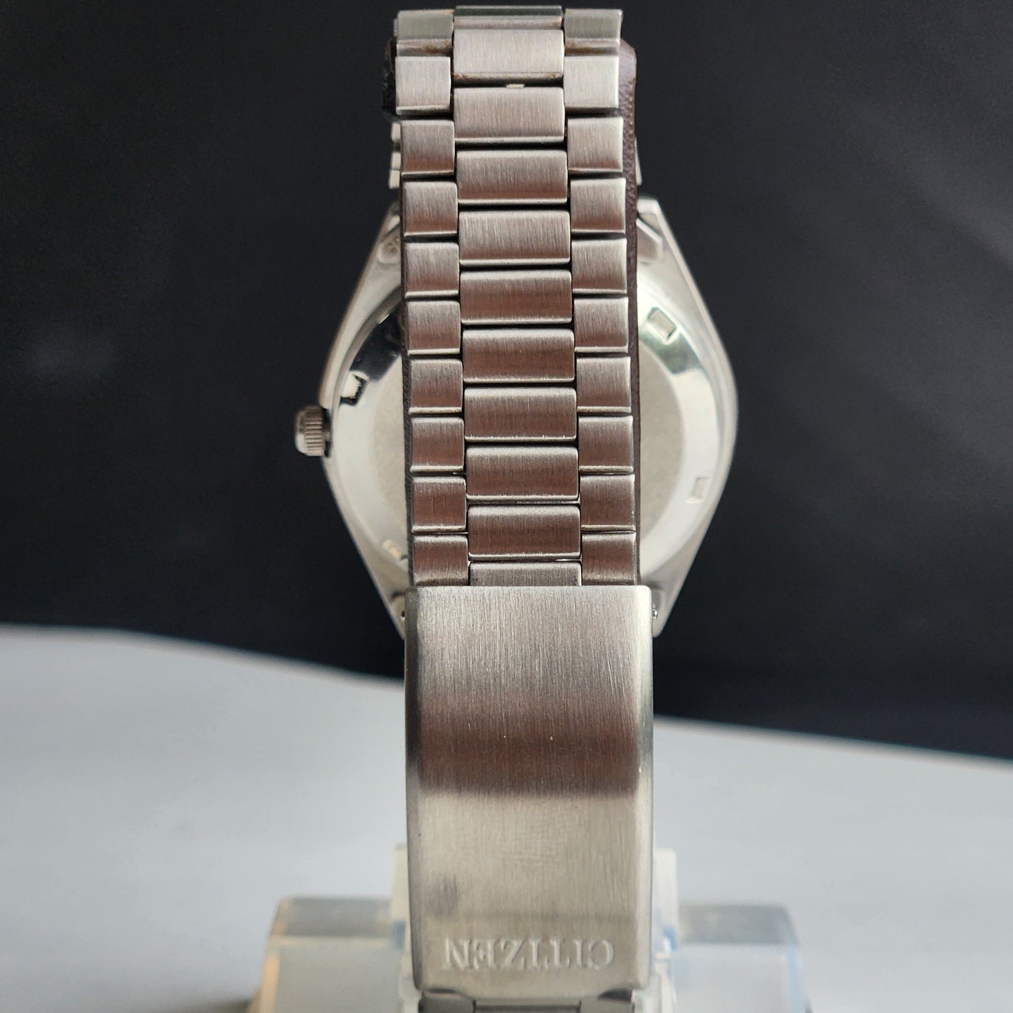 Vintage 1979 Original Citizen Automatic 8200 Face Face 21 Jewels Day-Date Japanese Men's Wrist Watch EA27