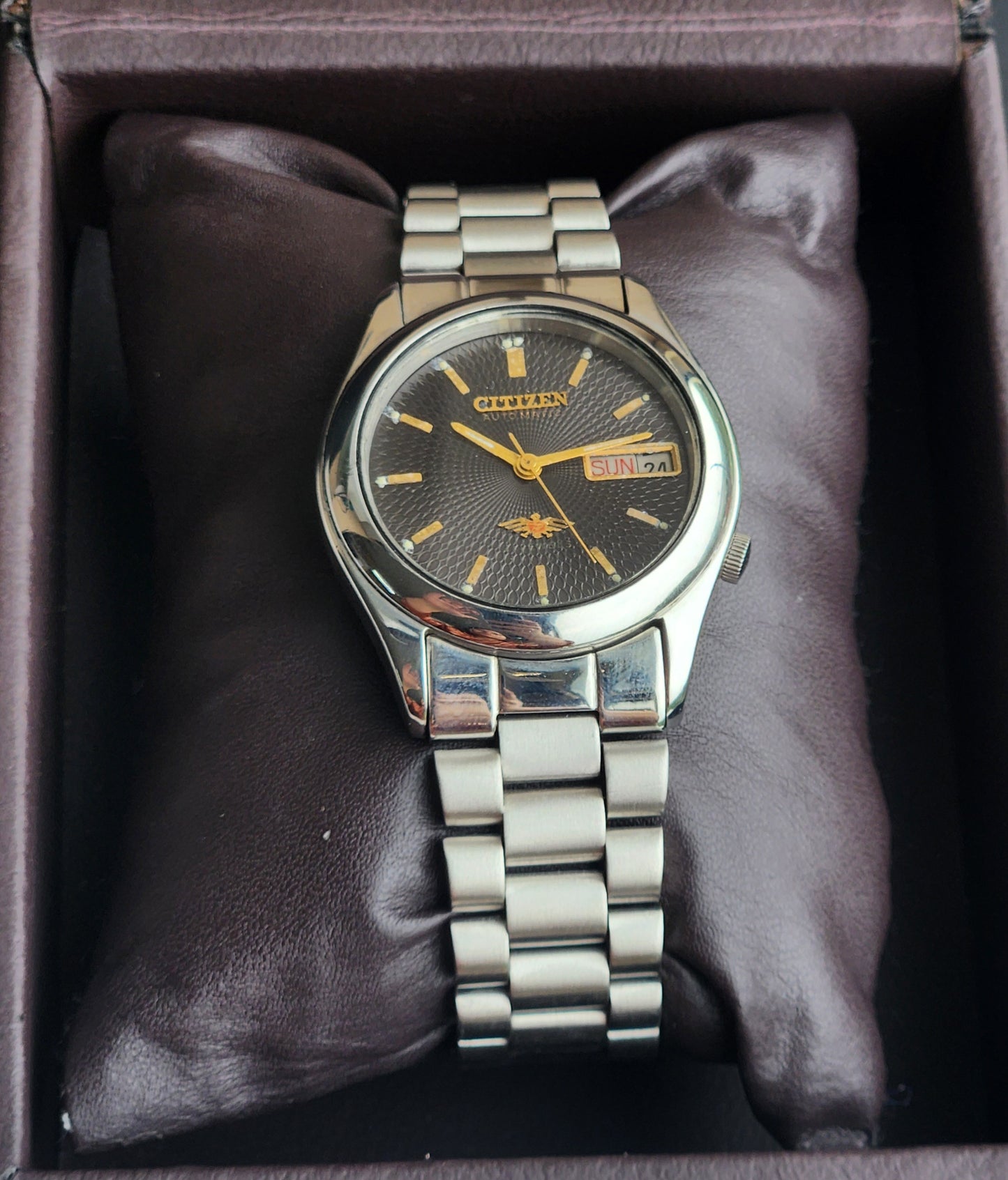 Vintage 1981 Original Citizen Automatic 8200 Black Face 21 Jewels Day-Date Japanese Men's Wrist Watch EA40