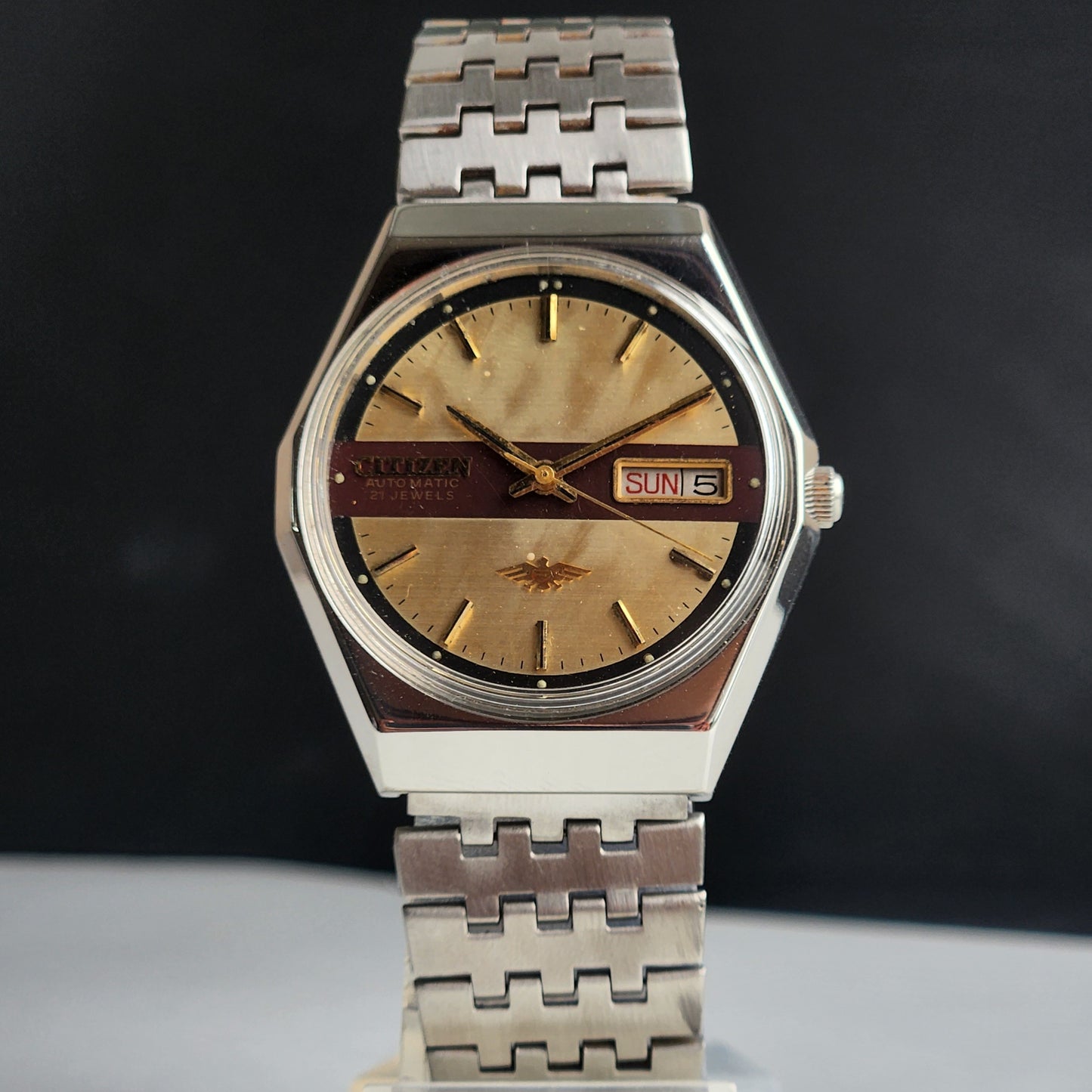 Vintage 1983 Original Citizen Automatic 8200 Golden Face 21 Jewels Day-Date Japanese Men's Wrist Watch EA28