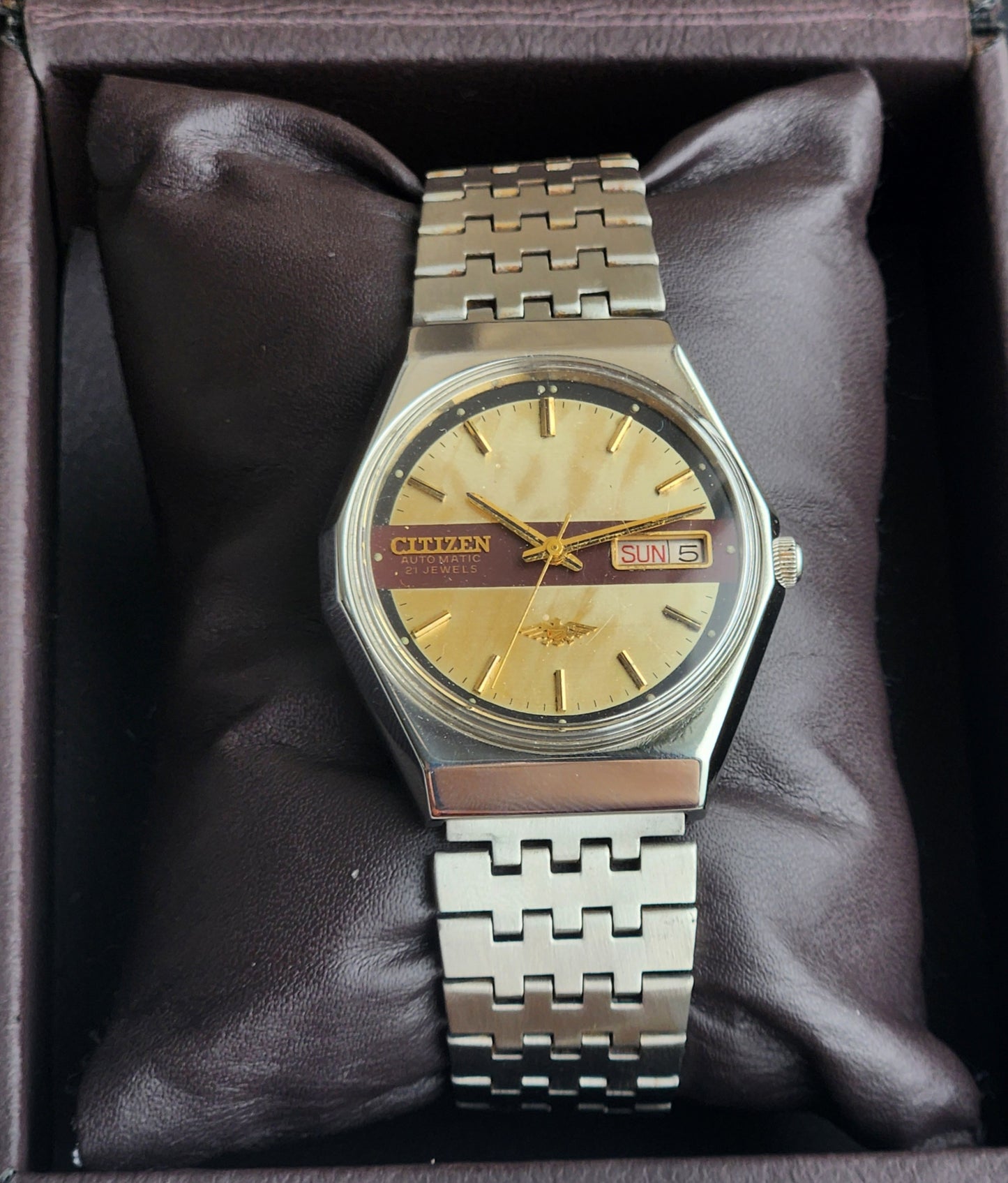 Vintage 1983 Original Citizen Automatic 8200 Golden Face 21 Jewels Day-Date Japanese Men's Wrist Watch EA28