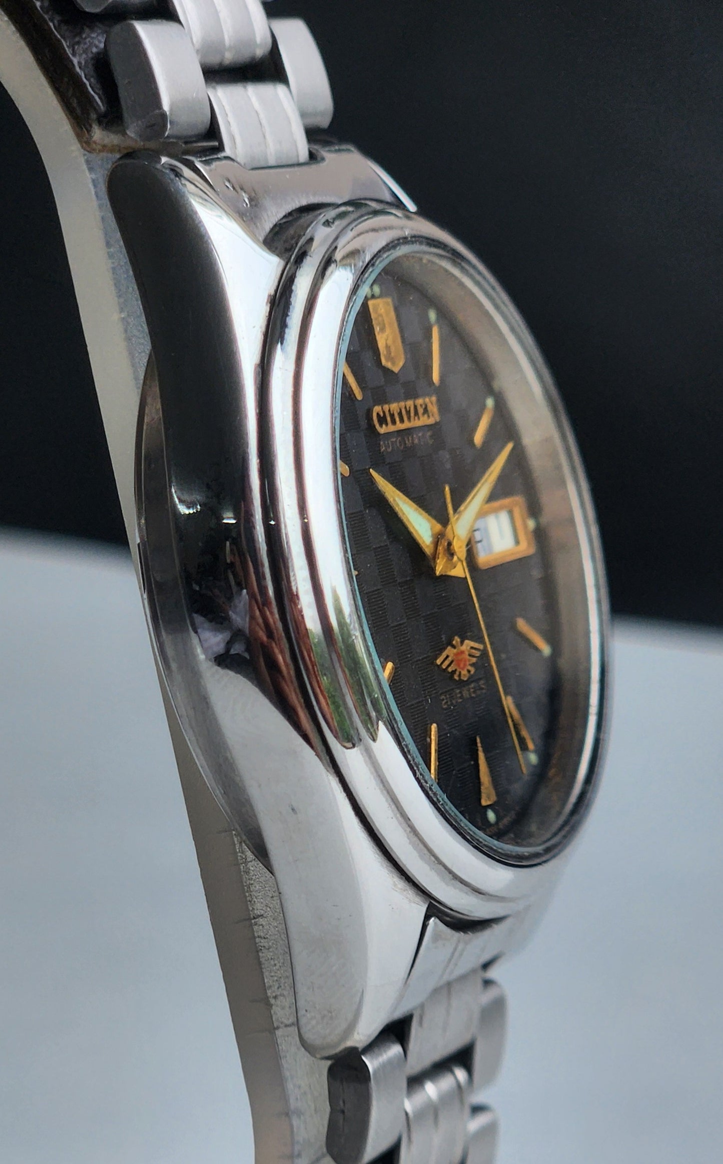 Vintage 1978 Original Citizen Automatic 8200 Black Face 21 Jewels Day-Date Japanese Men's Wrist Watch EA31
