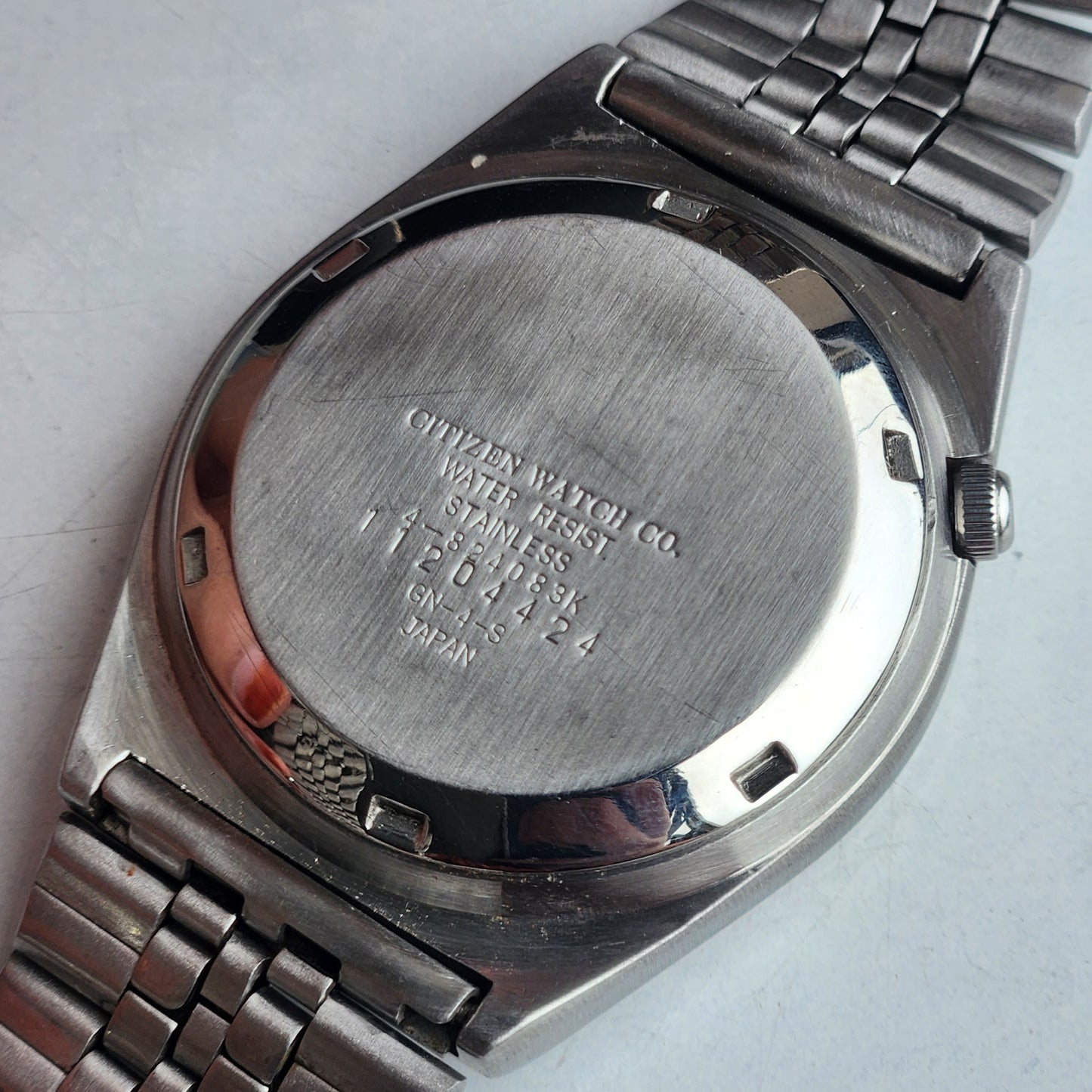 Vintage 1991 Original Citizen Automatic 8200 White Face 21 Jewels Day-Date Japanese Men's Wrist Watch EA32