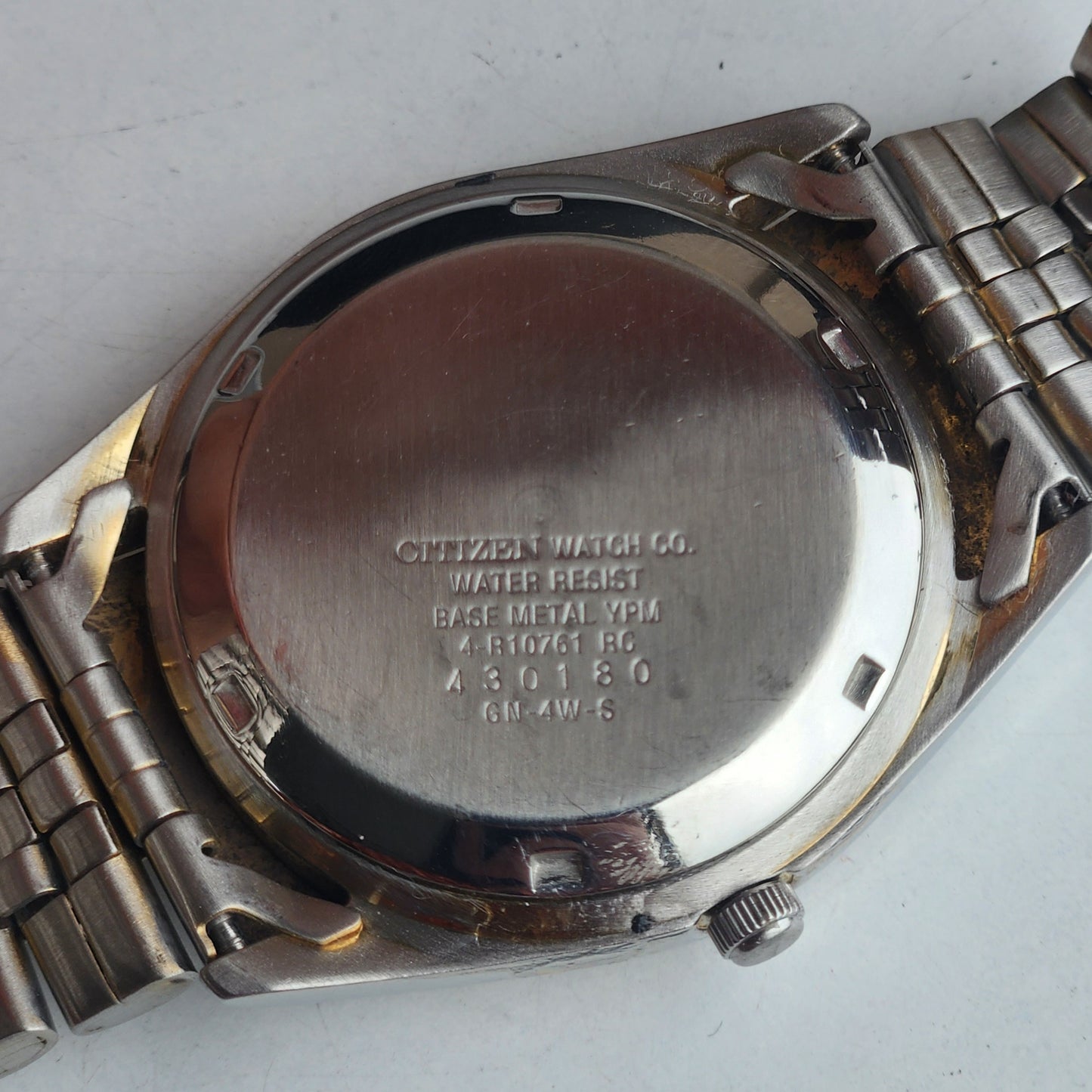 Vintage 1974 Original Citizen Automatic 8200 White Face 21 Jewels Day-Date Japanese Men's Wrist Watch EA34