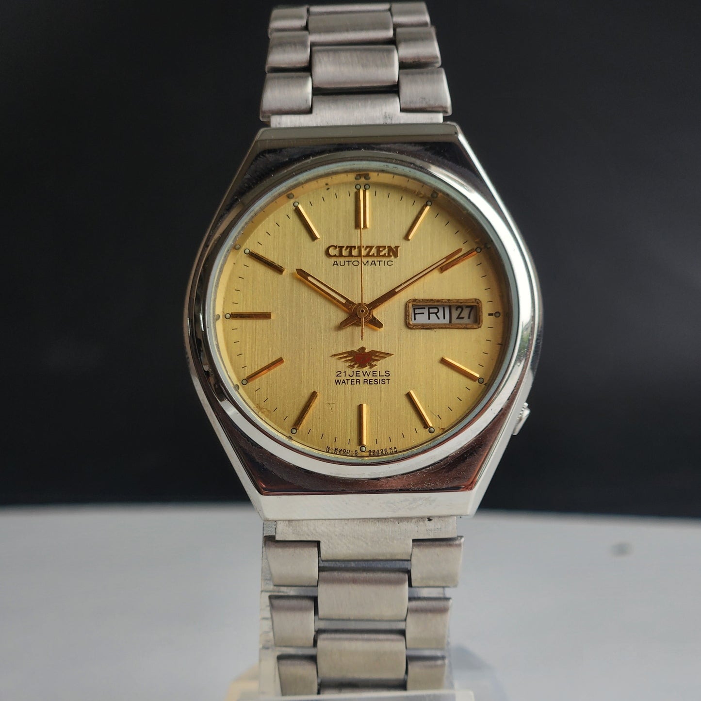 Vintage 1980 Original Citizen Automatic 8200 Golden Face 21 Jewels Day-Date Japanese Men's Wrist Watch EA37